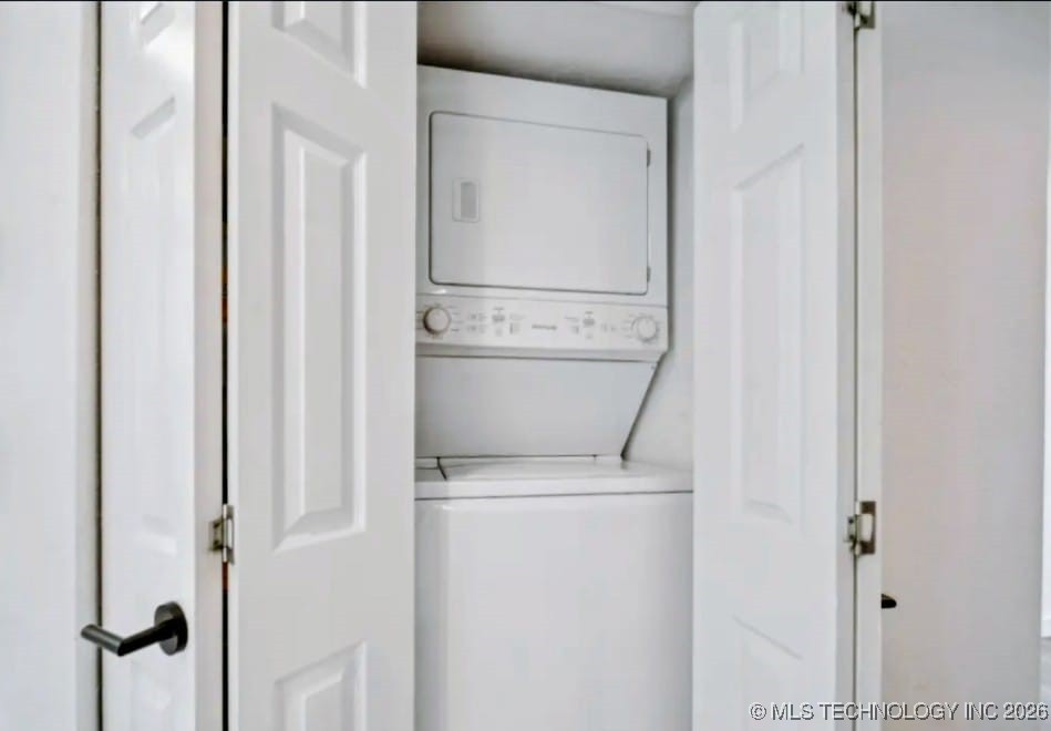 410 W 7th Street 828 Property Photo 21