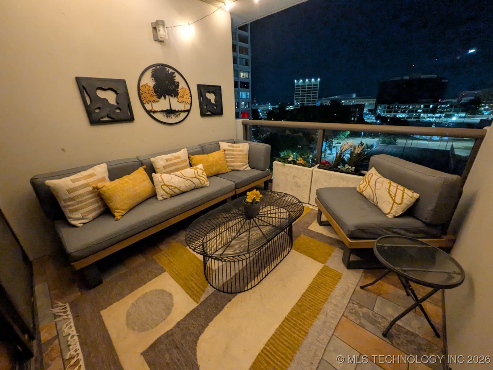 410 W 7th Street 828 Property Photo 29