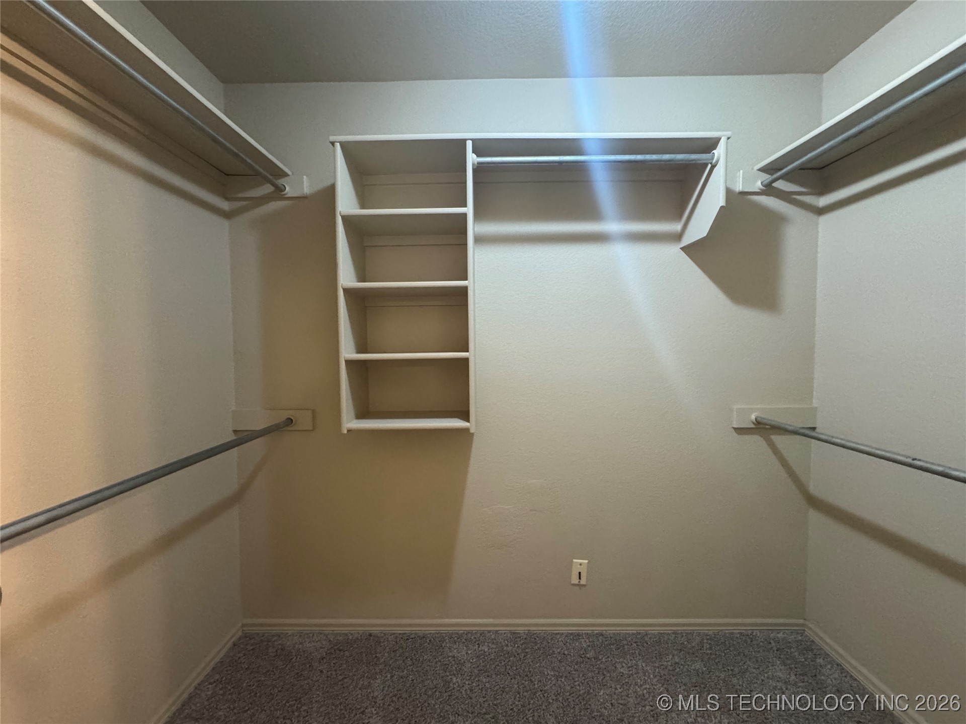 2125 E Concord Street North Property Photo 17