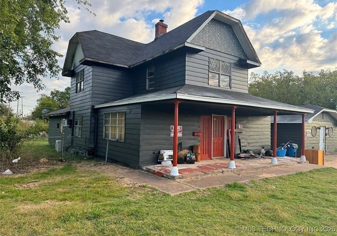 233 W Madison Avenue Property Photo 1