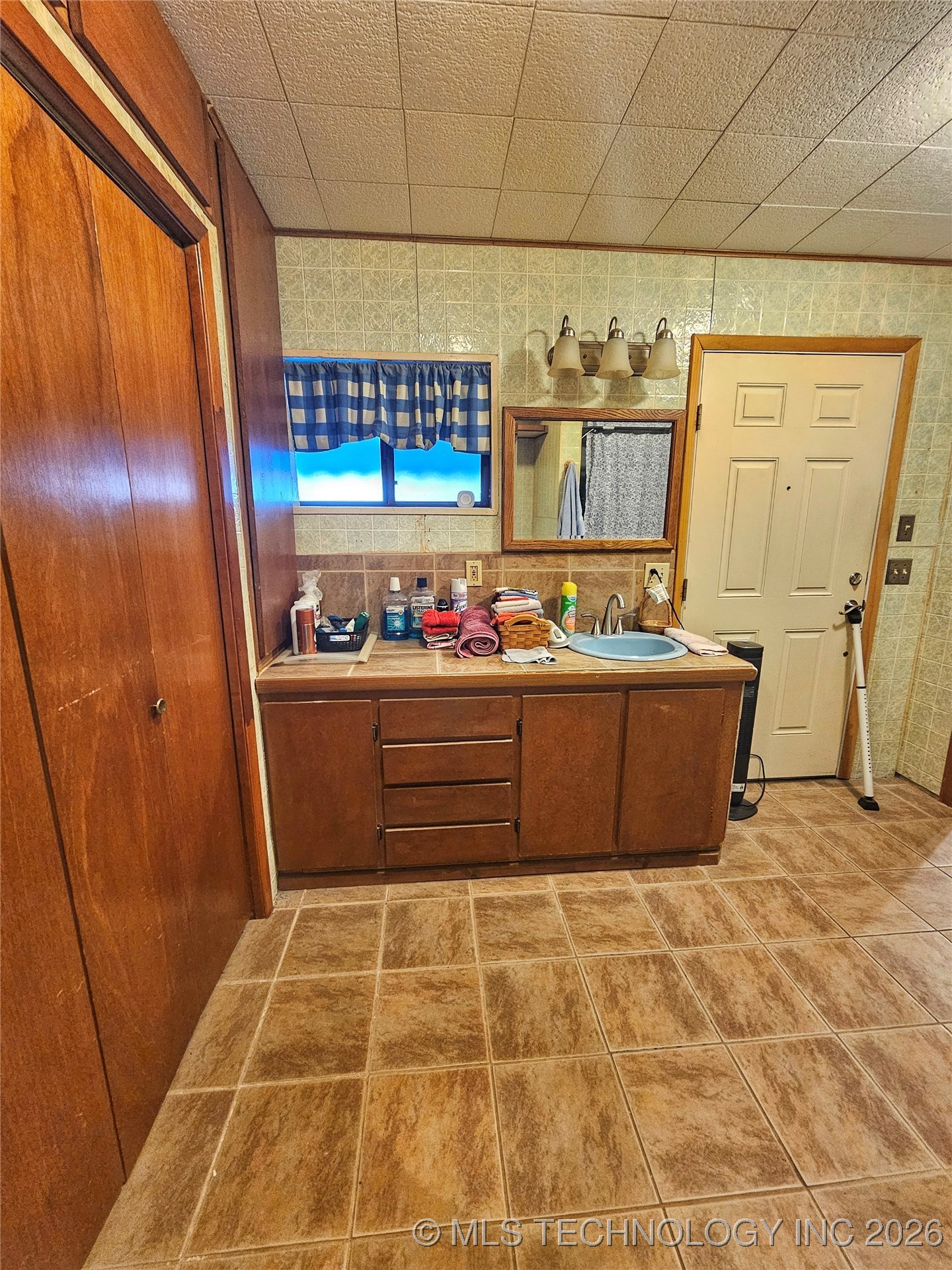 2149 N Delaware Place Property Photo 15