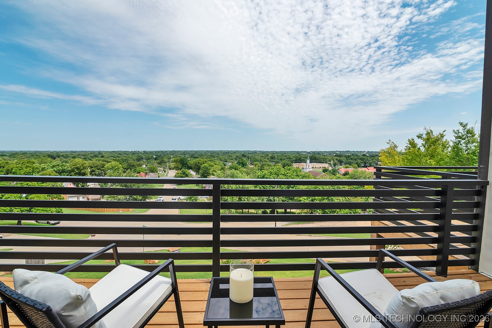 2602246 Property Photo 2