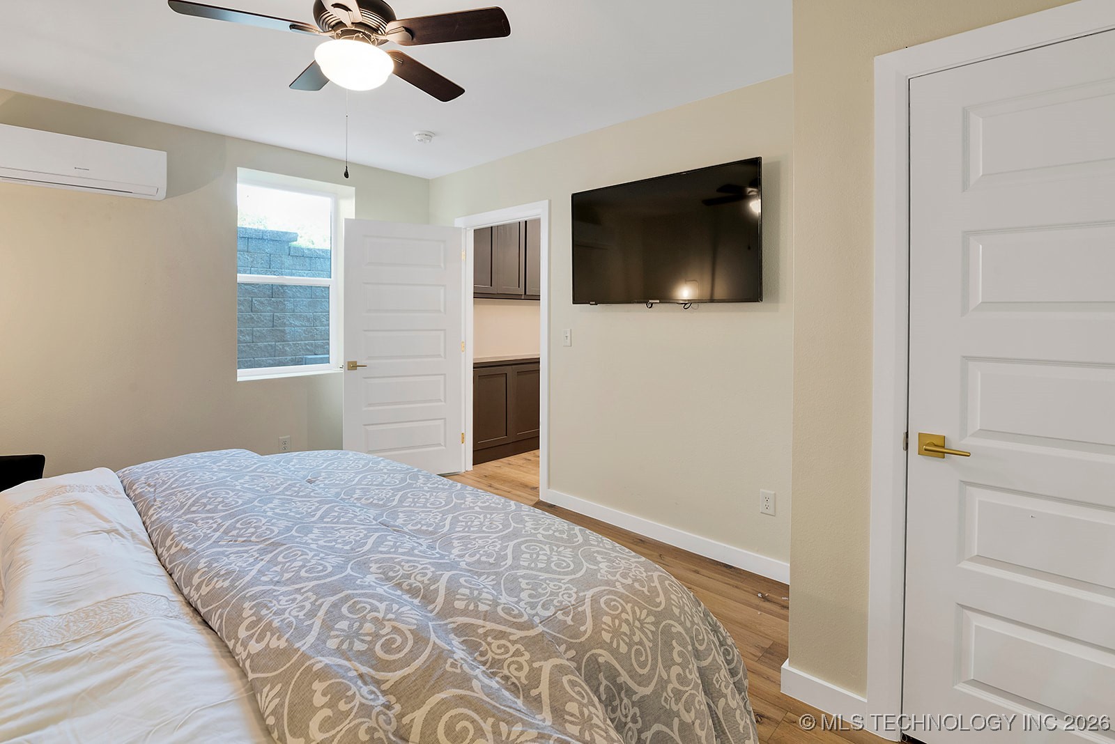 2602246 Property Photo 12