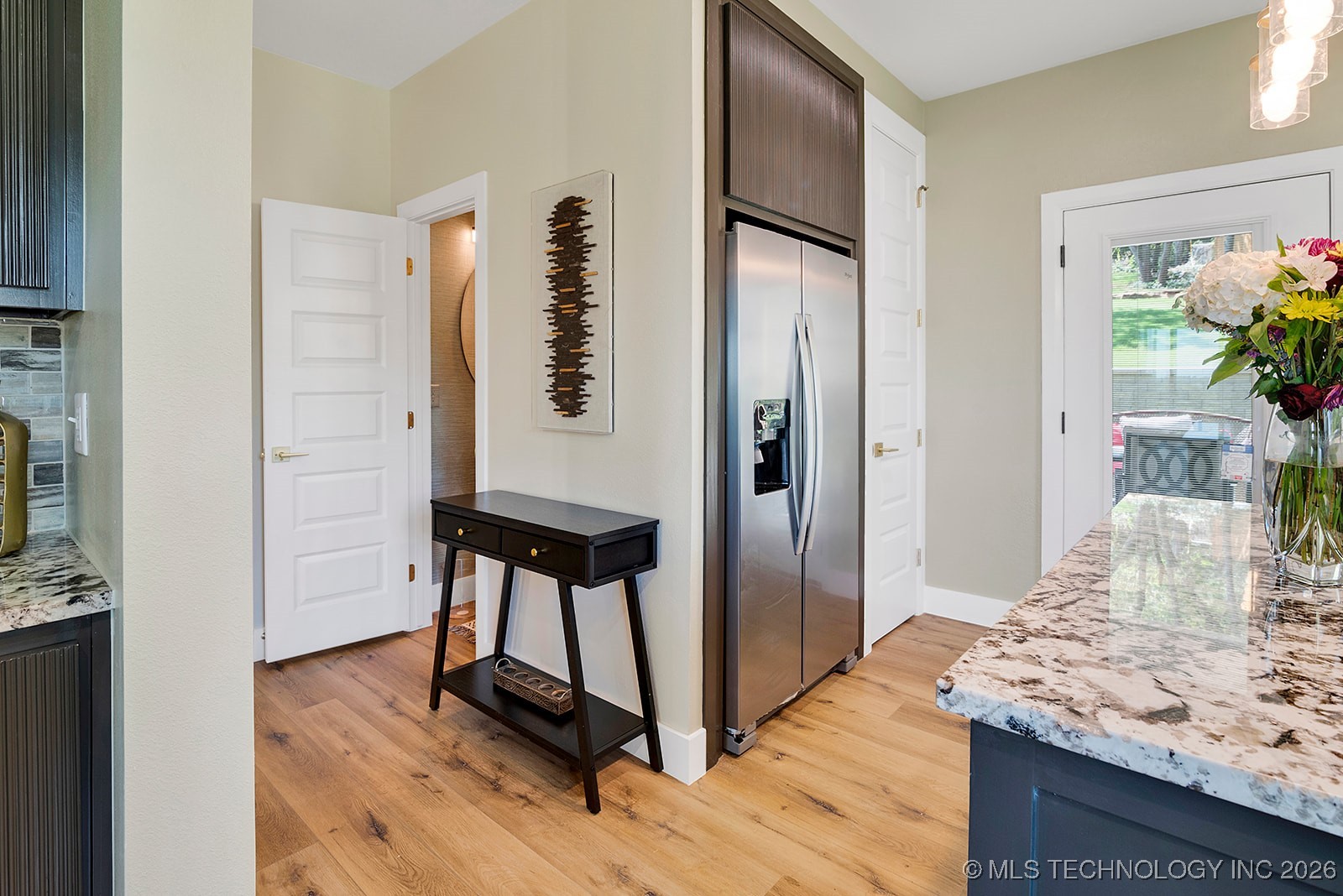 2602246 Property Photo 16