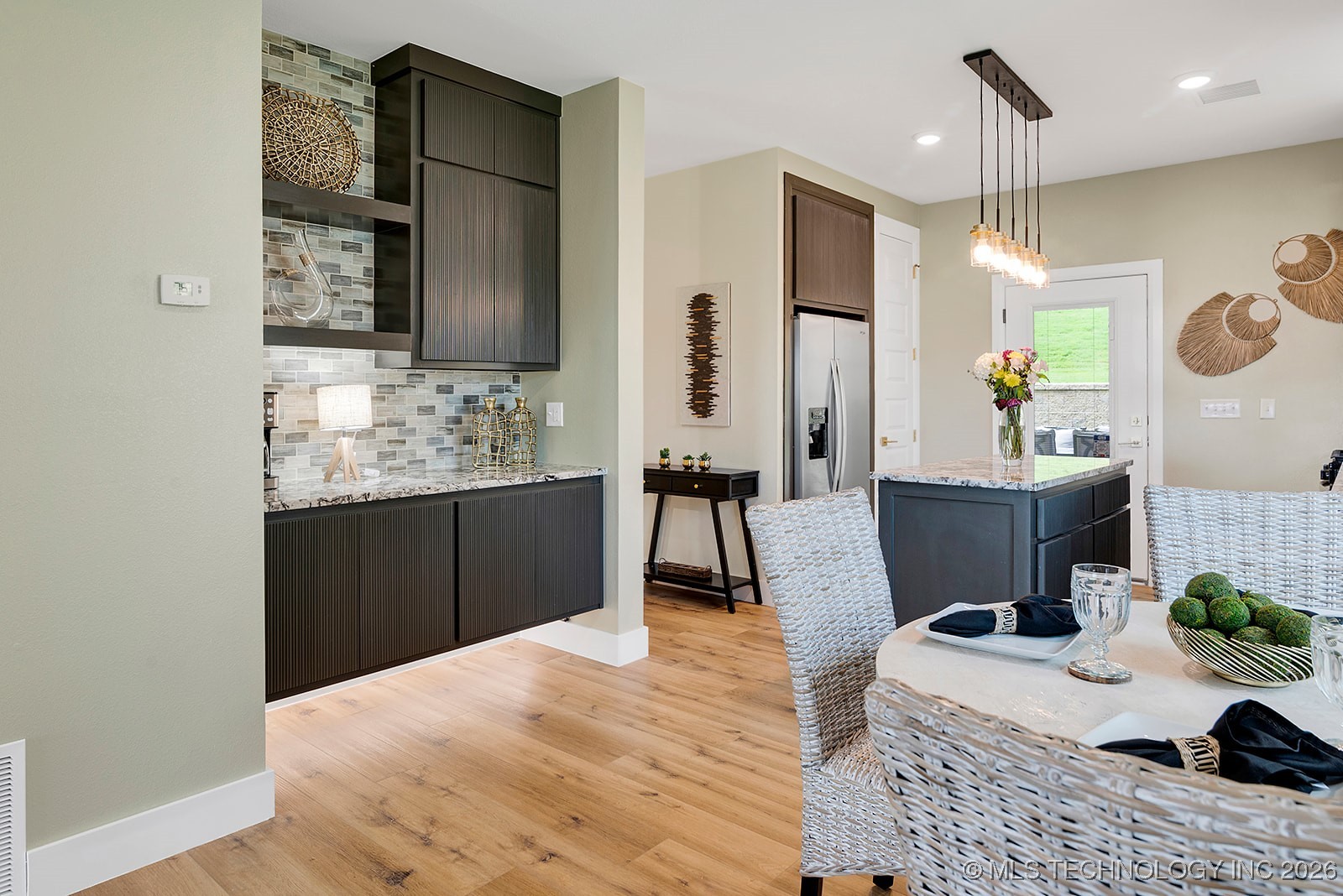 2602246 Property Photo 19