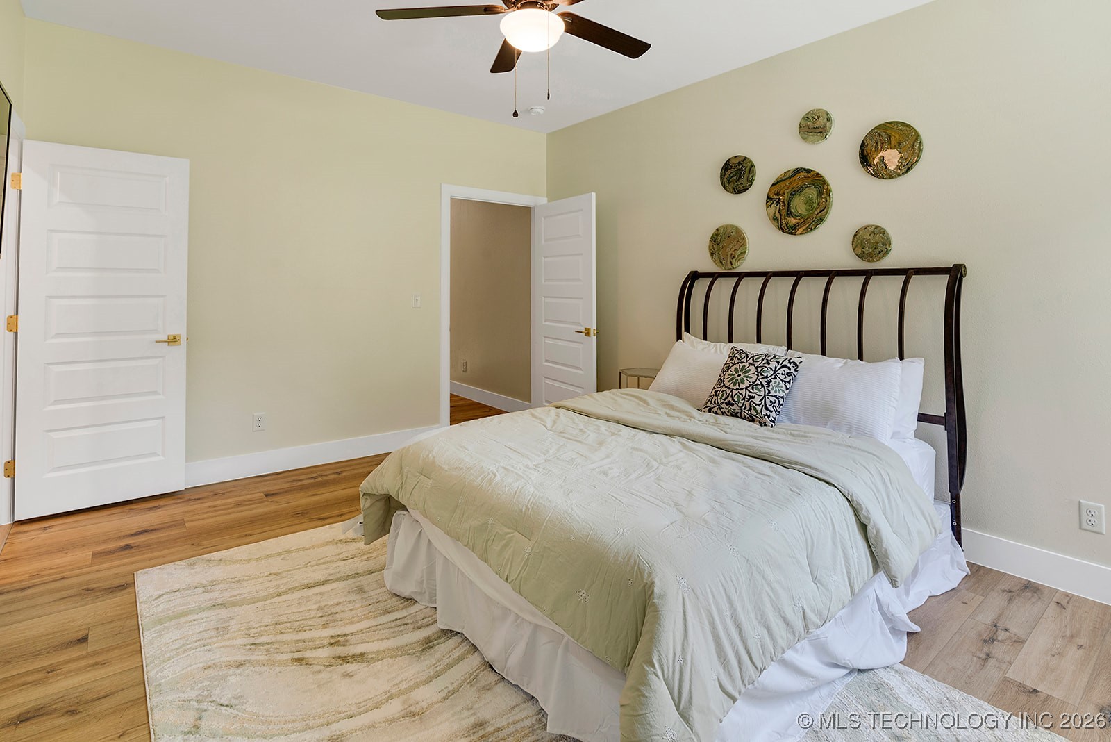 2602246 Property Photo 29