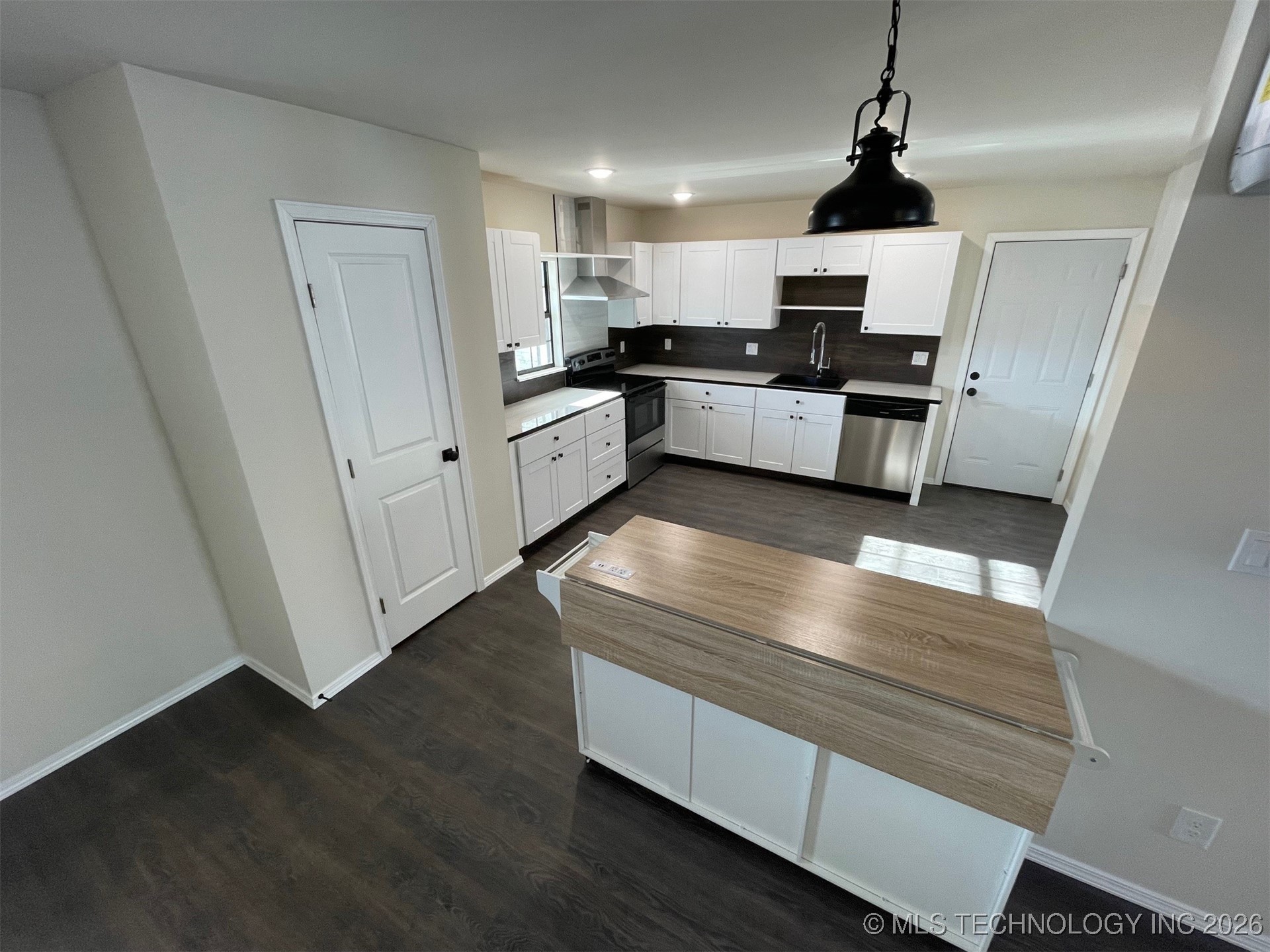 127 Birch Drive Property Photo 3