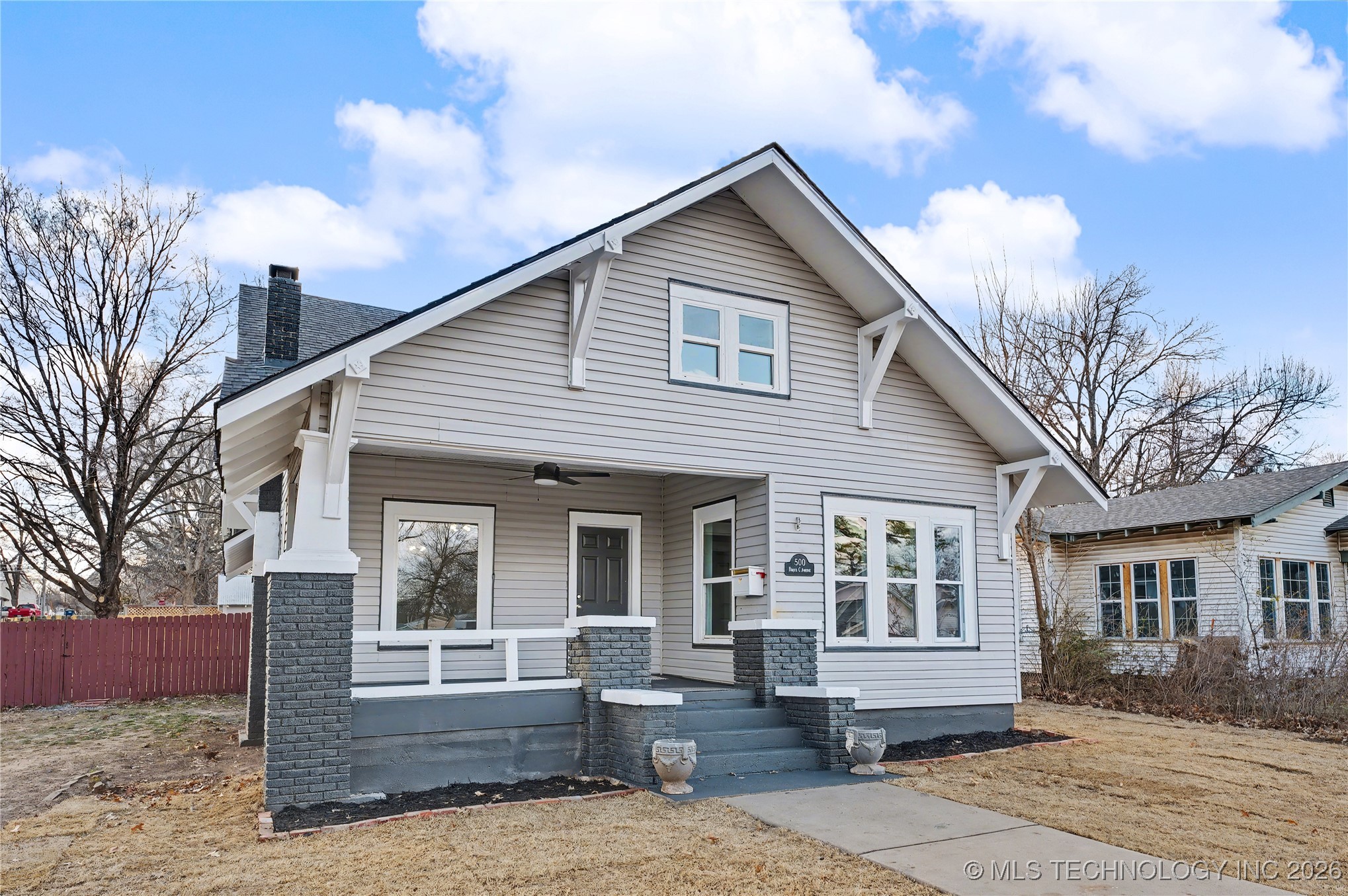 500 N C. Avenue Property Photo 2