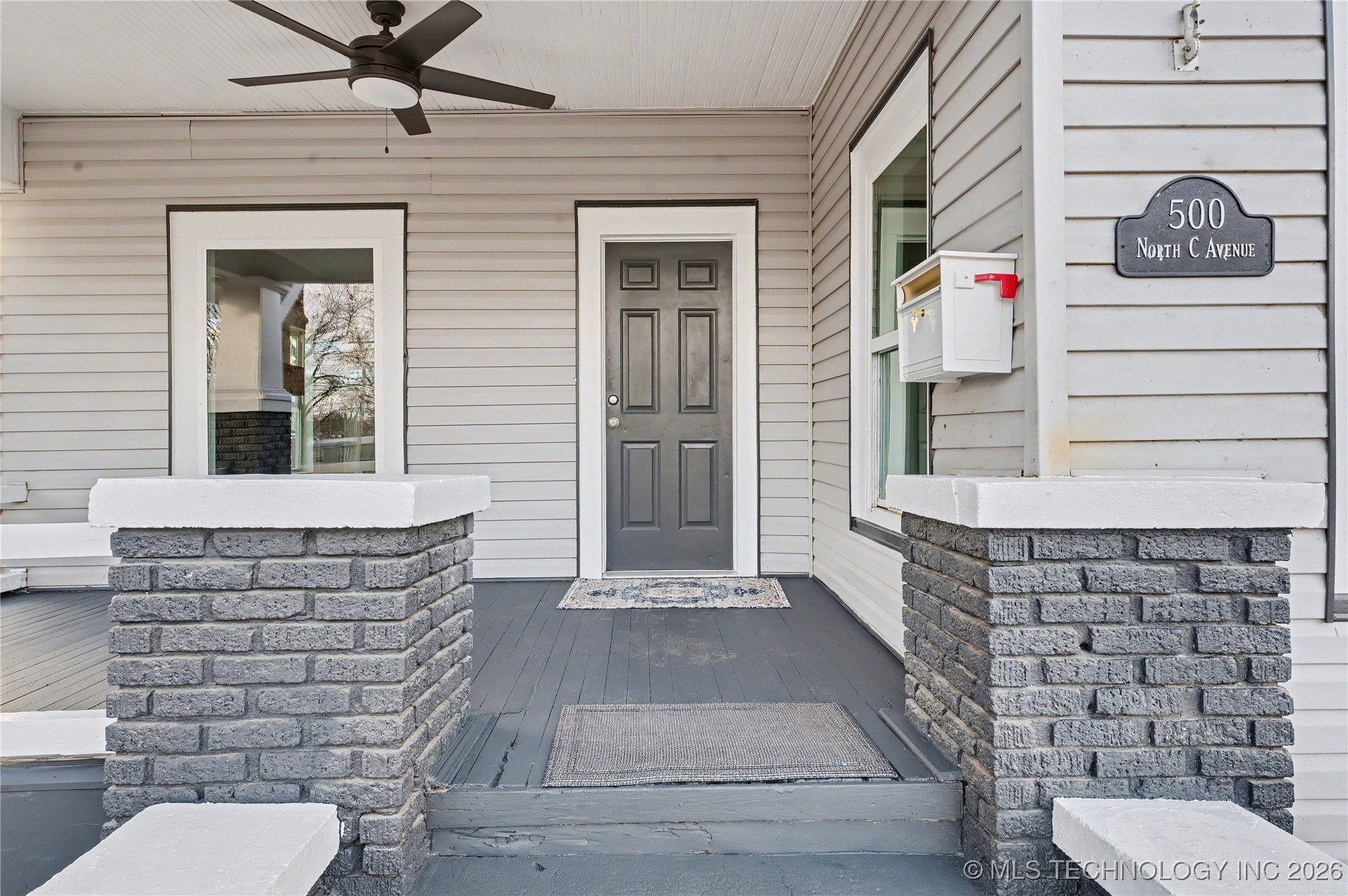 500 N C. Avenue Property Photo 3