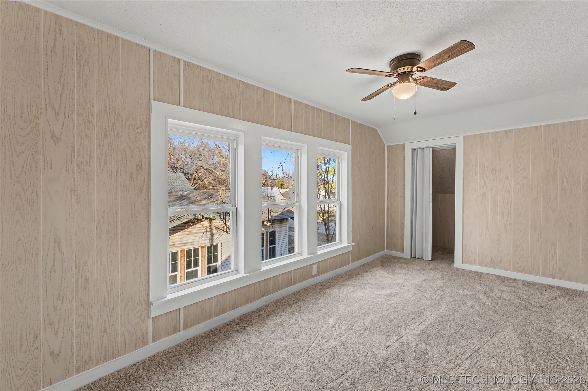 500 N C. Avenue Property Photo 24