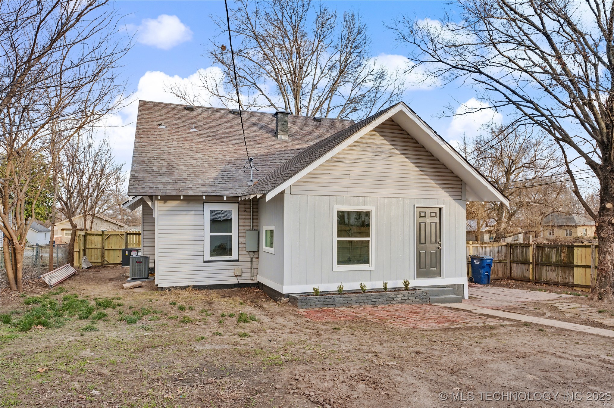 500 N C. Avenue Property Photo 29