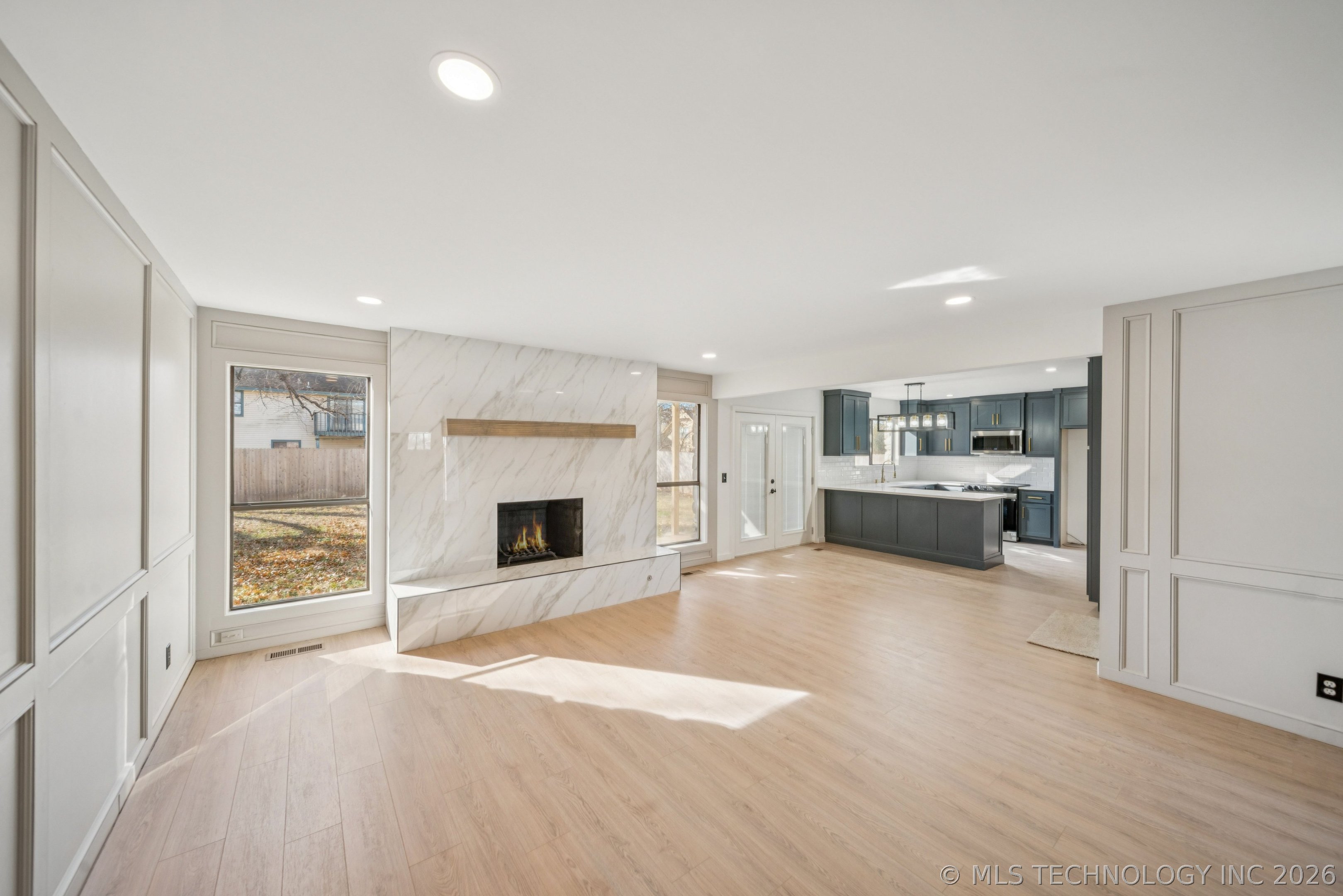 909 W Albuquerque Street Property Photo 4