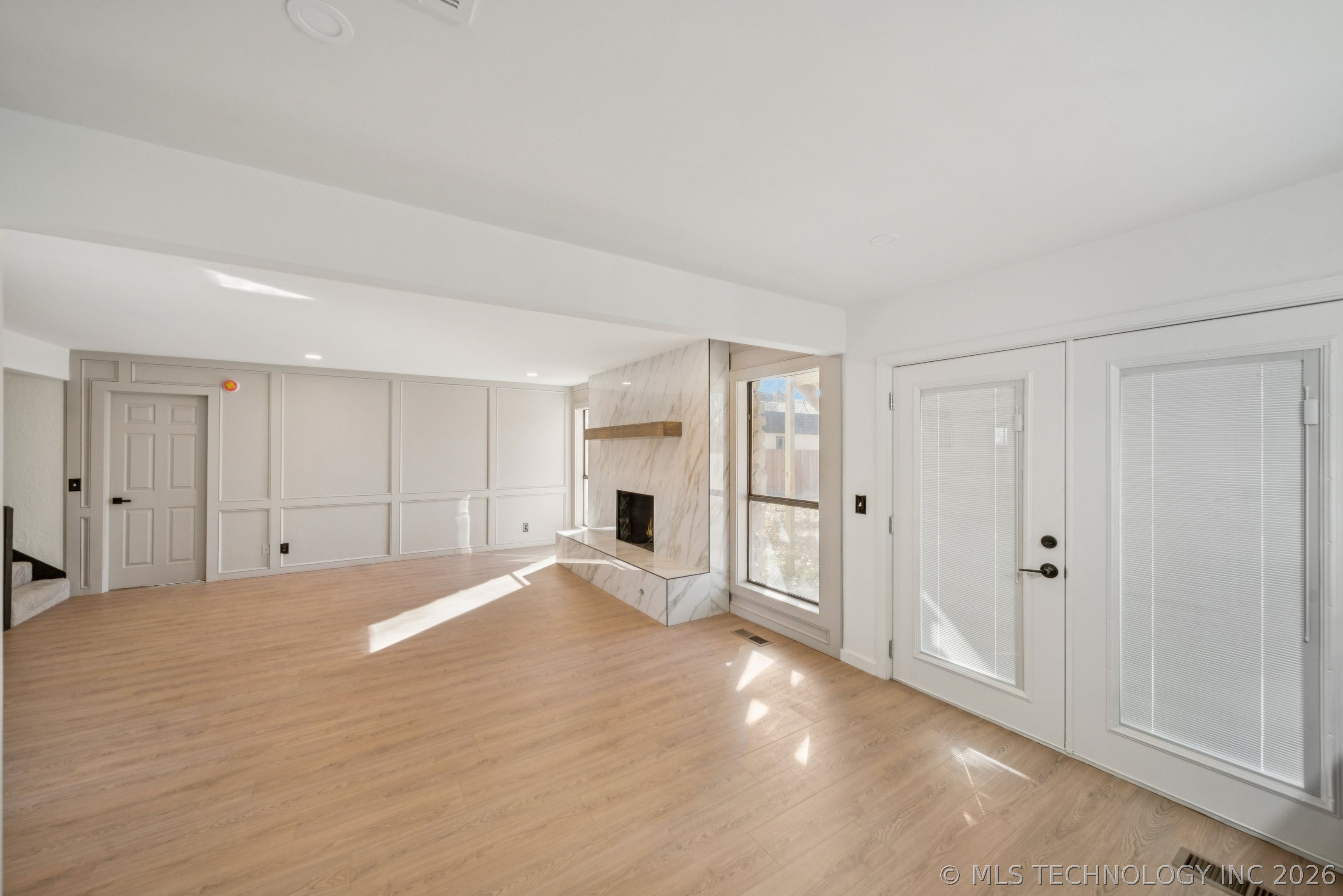 909 W Albuquerque Street Property Photo 9