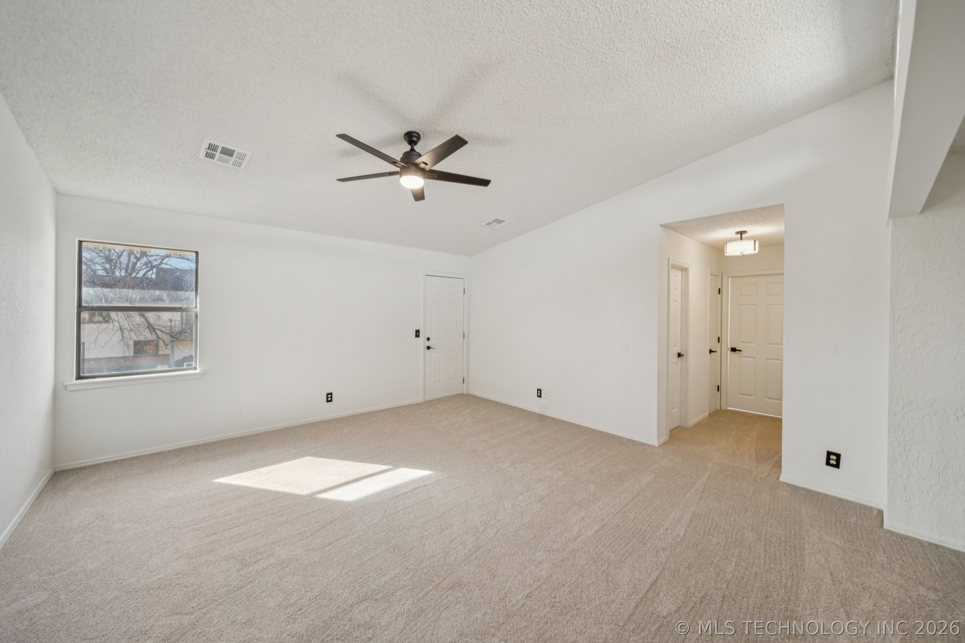 909 W Albuquerque Street Property Photo 23