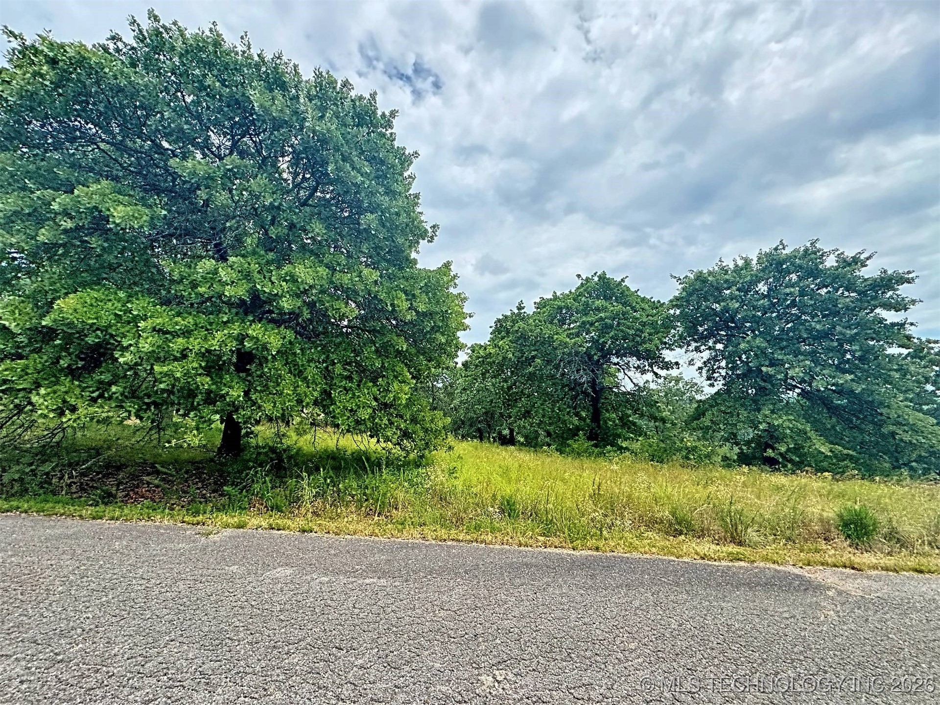 19465 E Maple Lane Property Photo 16