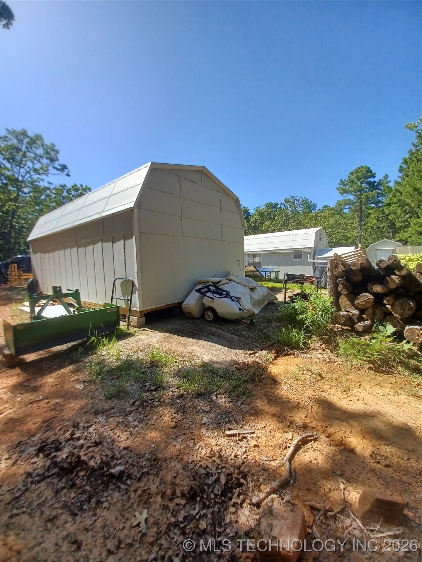 31548 4450 Property Photo 13