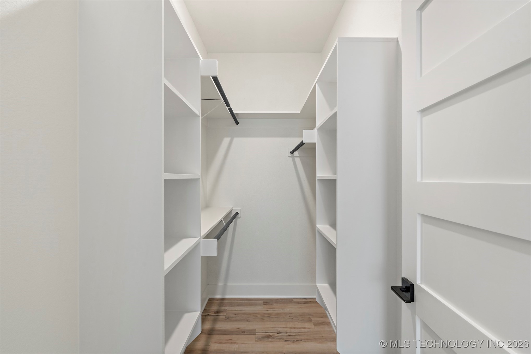 216 W Mccurtain Property Photo 34