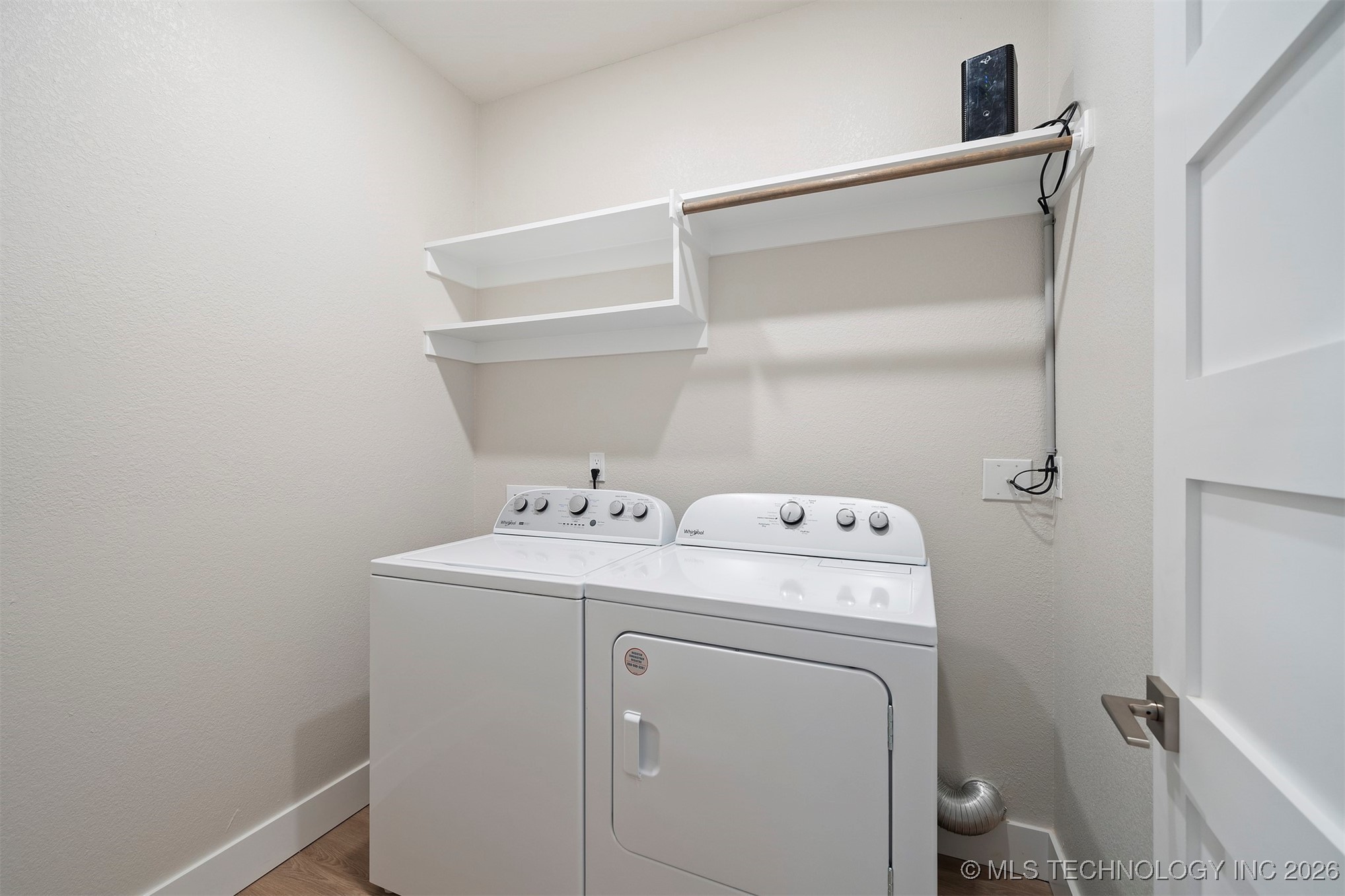 216 W Mccurtain Property Photo 47