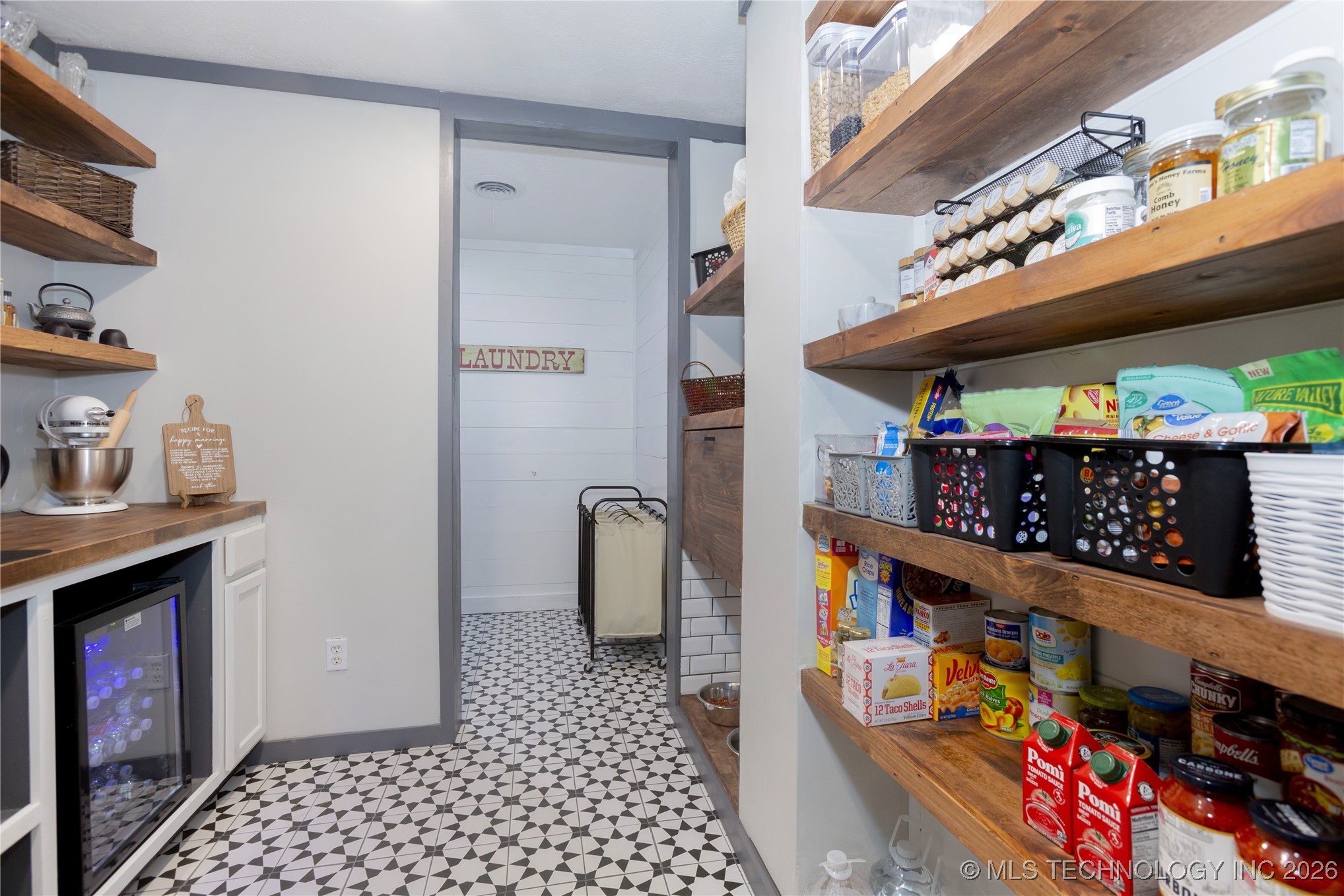 5040 E Creek Street Property Photo 10