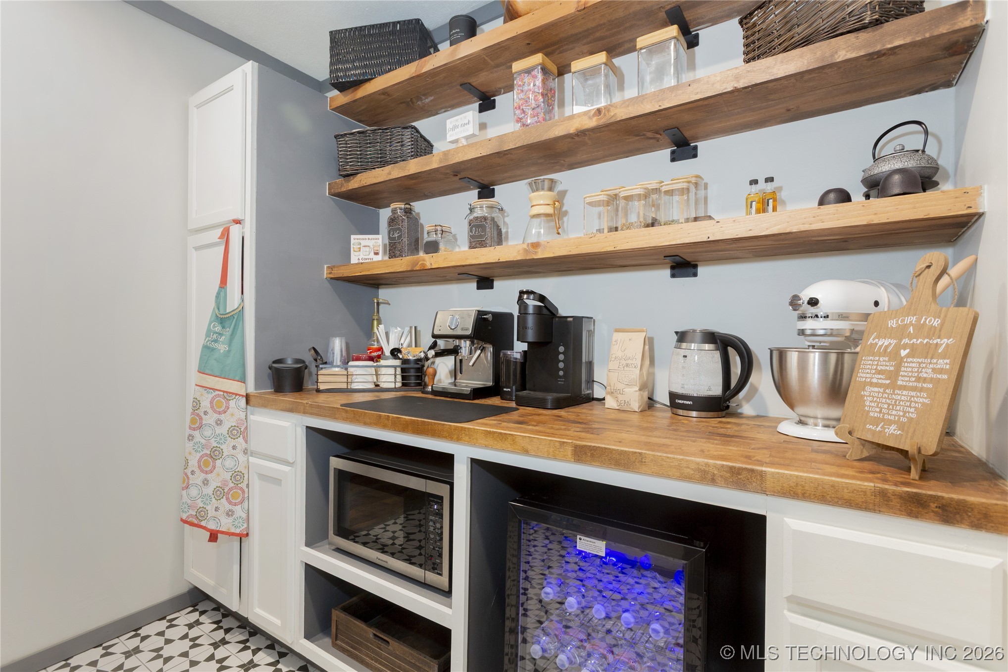 5040 E Creek Street Property Photo 11