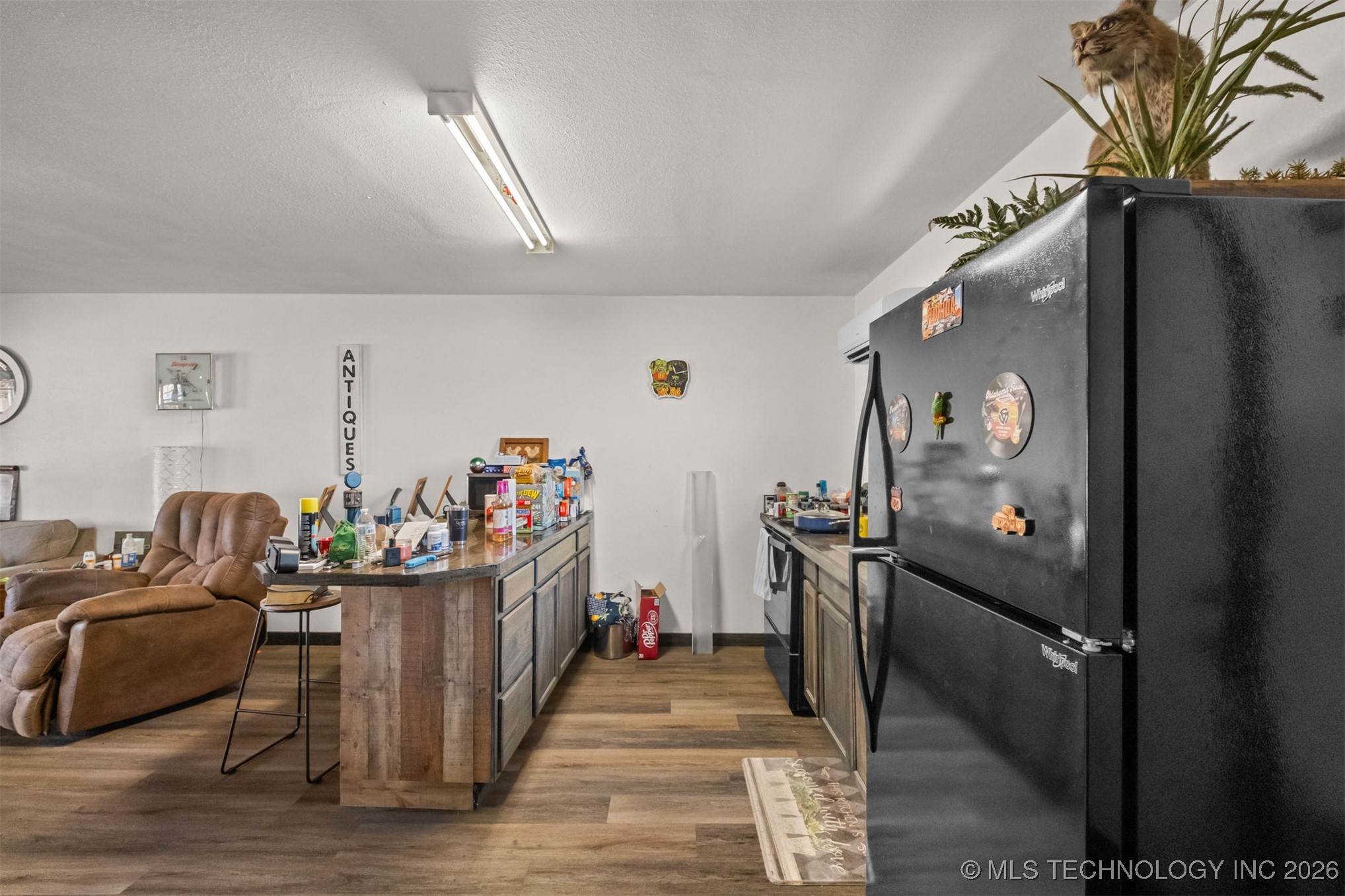 470484 E 723 Road Property Photo 9