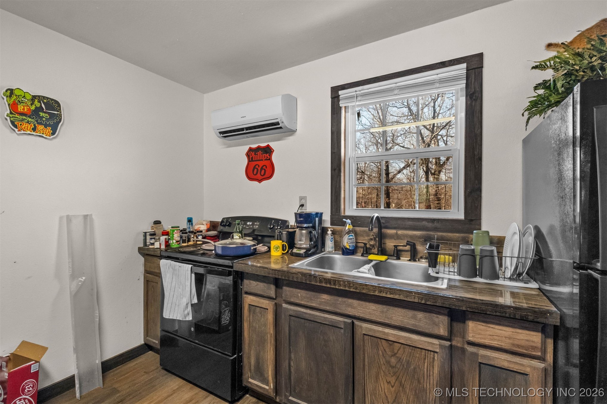 470484 E 723 Road Property Photo 10