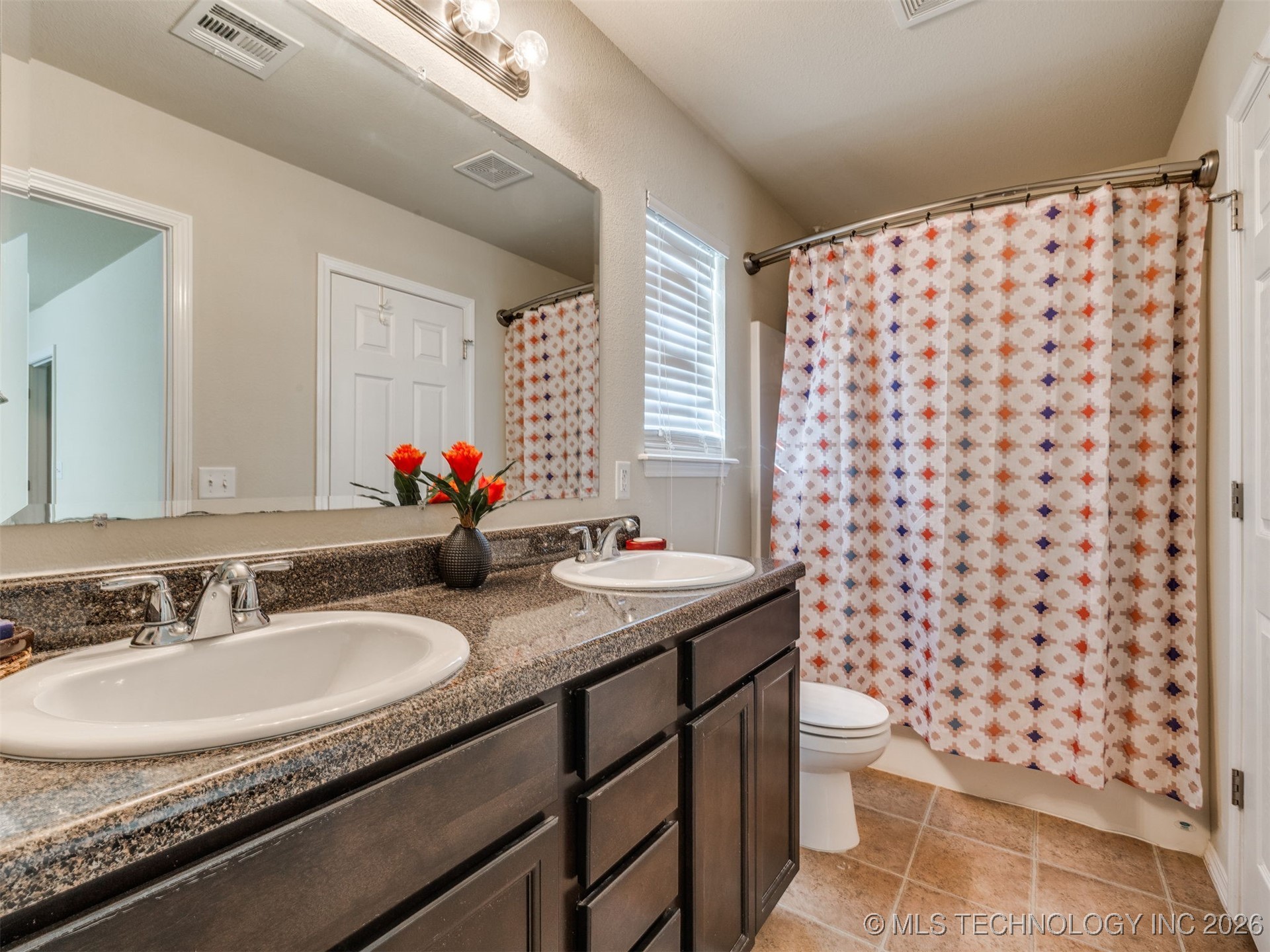 9333 S 255th East Avenue Property Photo 13