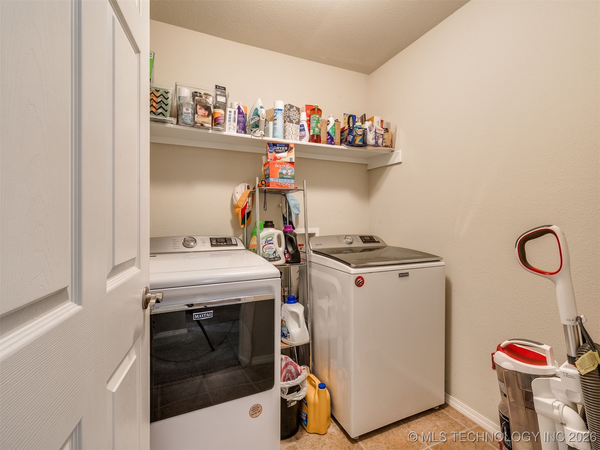 9333 S 255th East Avenue Property Photo 17