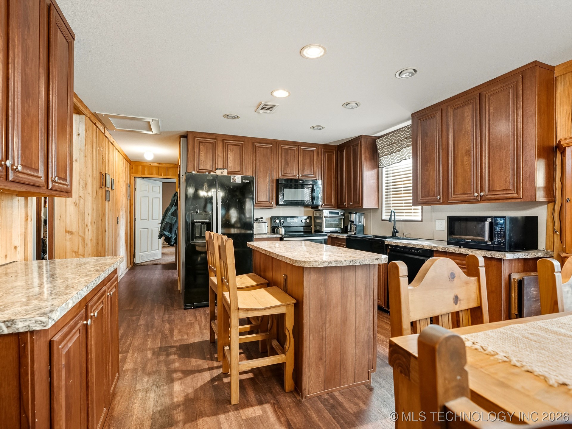 22295 E County Road 3499 Property Photo 12