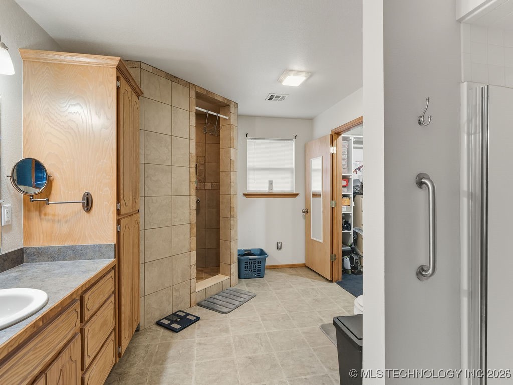 35619 Ew 1400 Property Photo 23