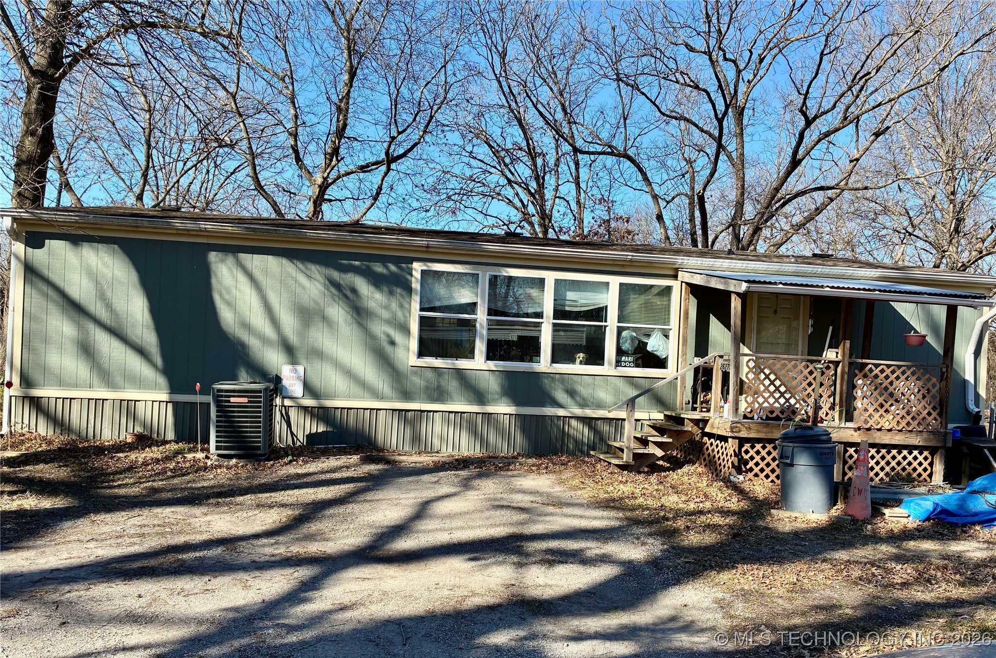 26275 E 16th Street Property Photo 2