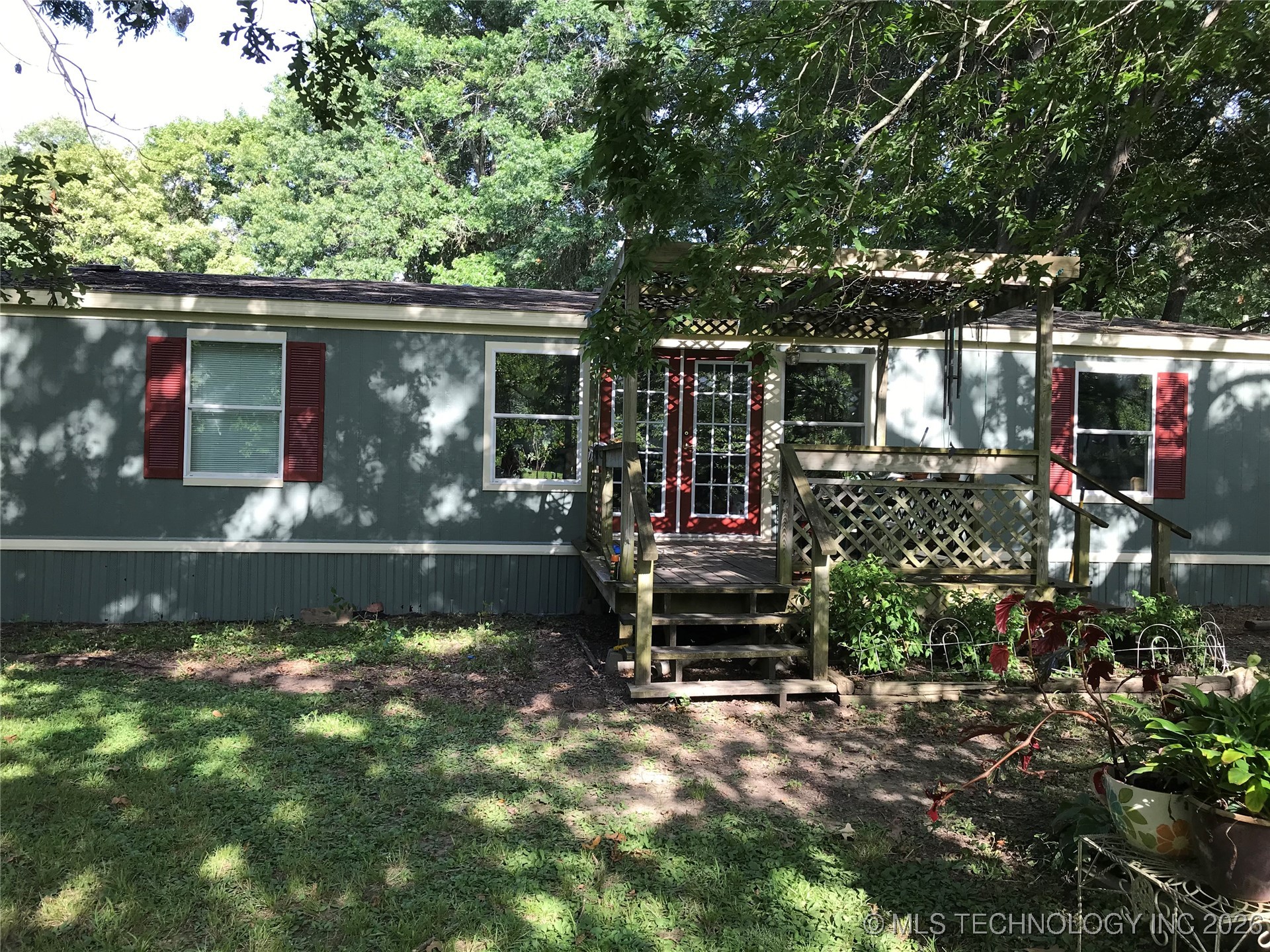 26275 E 16th Street Property Photo 21