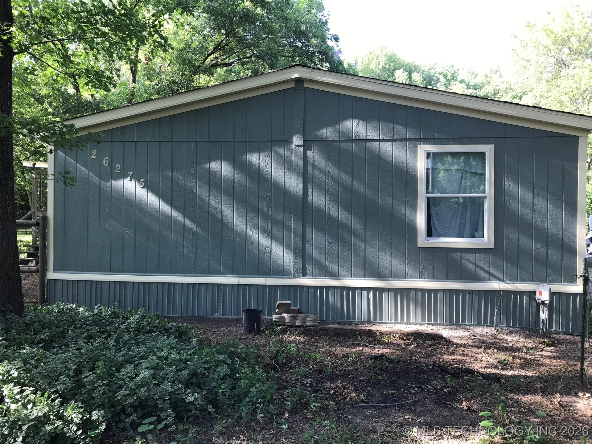 26275 E 16th Street Property Photo 22