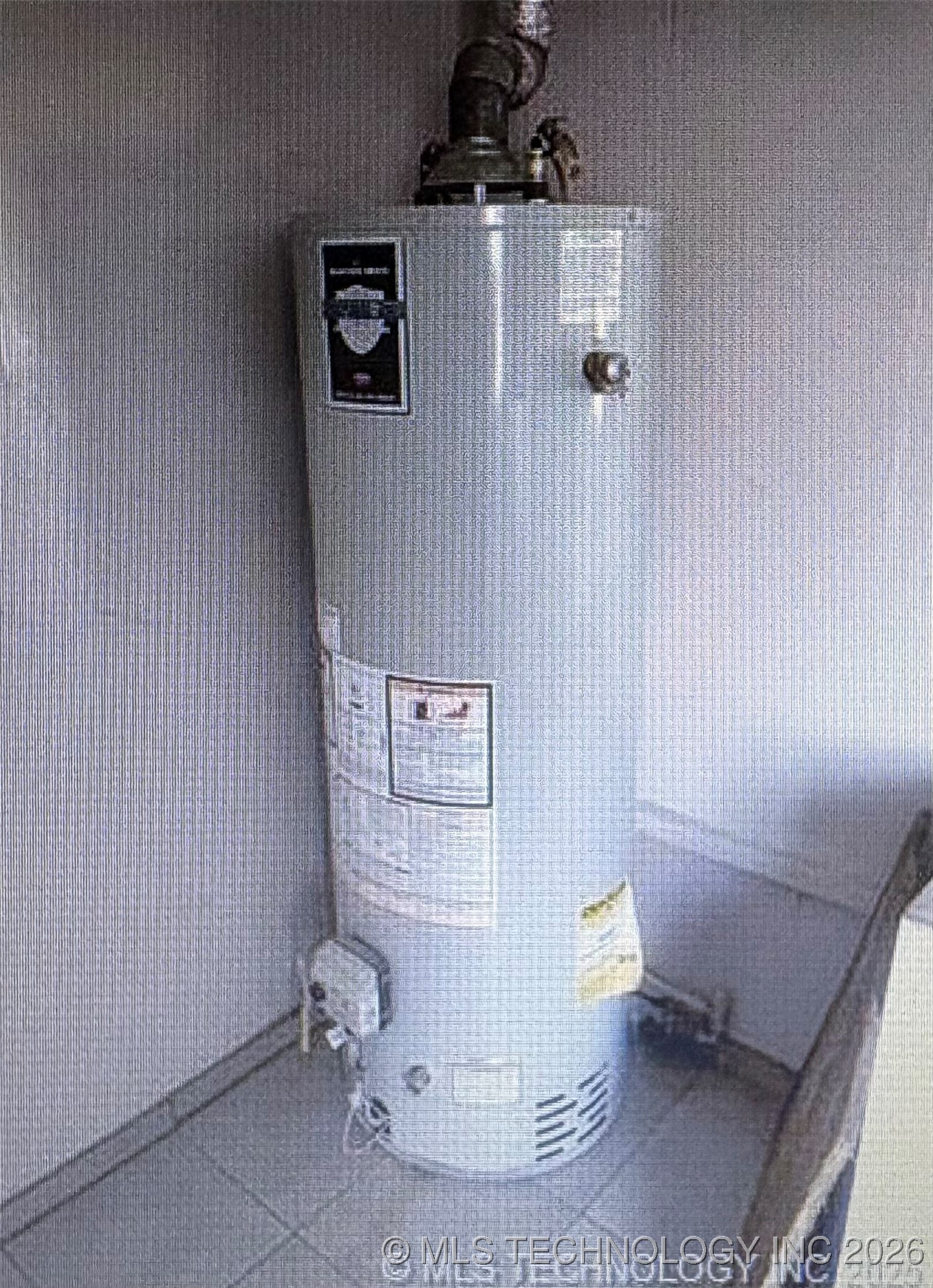 105 E 3rd Street Property Photo 10