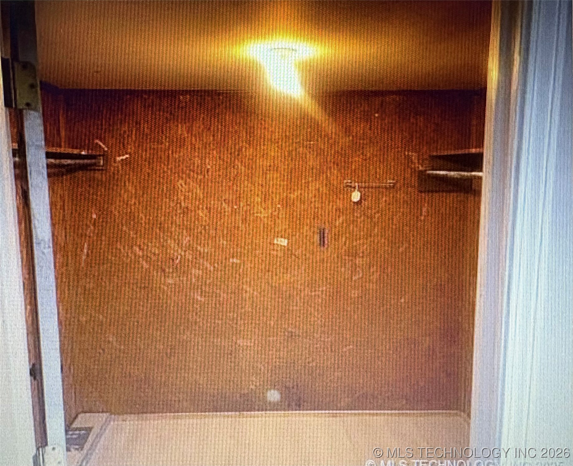 105 E 3rd Street Property Photo 13