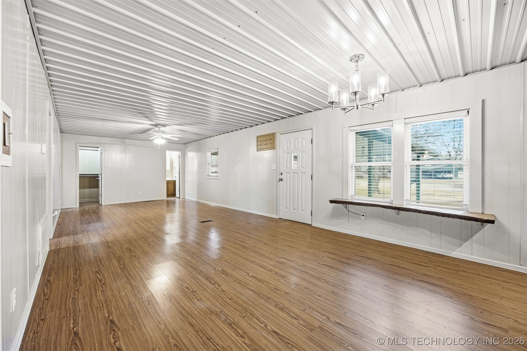 107 E Sequoyah Street Property Photo 6