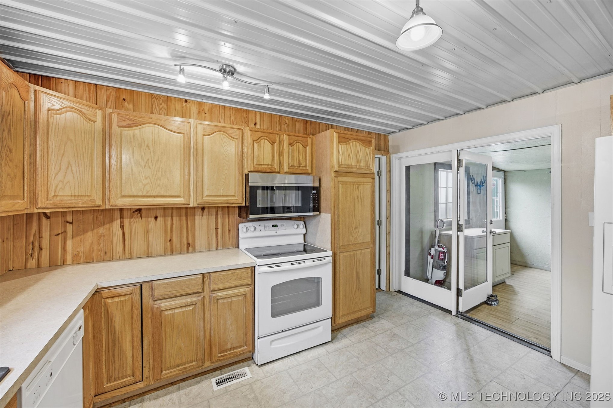 107 E Sequoyah Street Property Photo 12