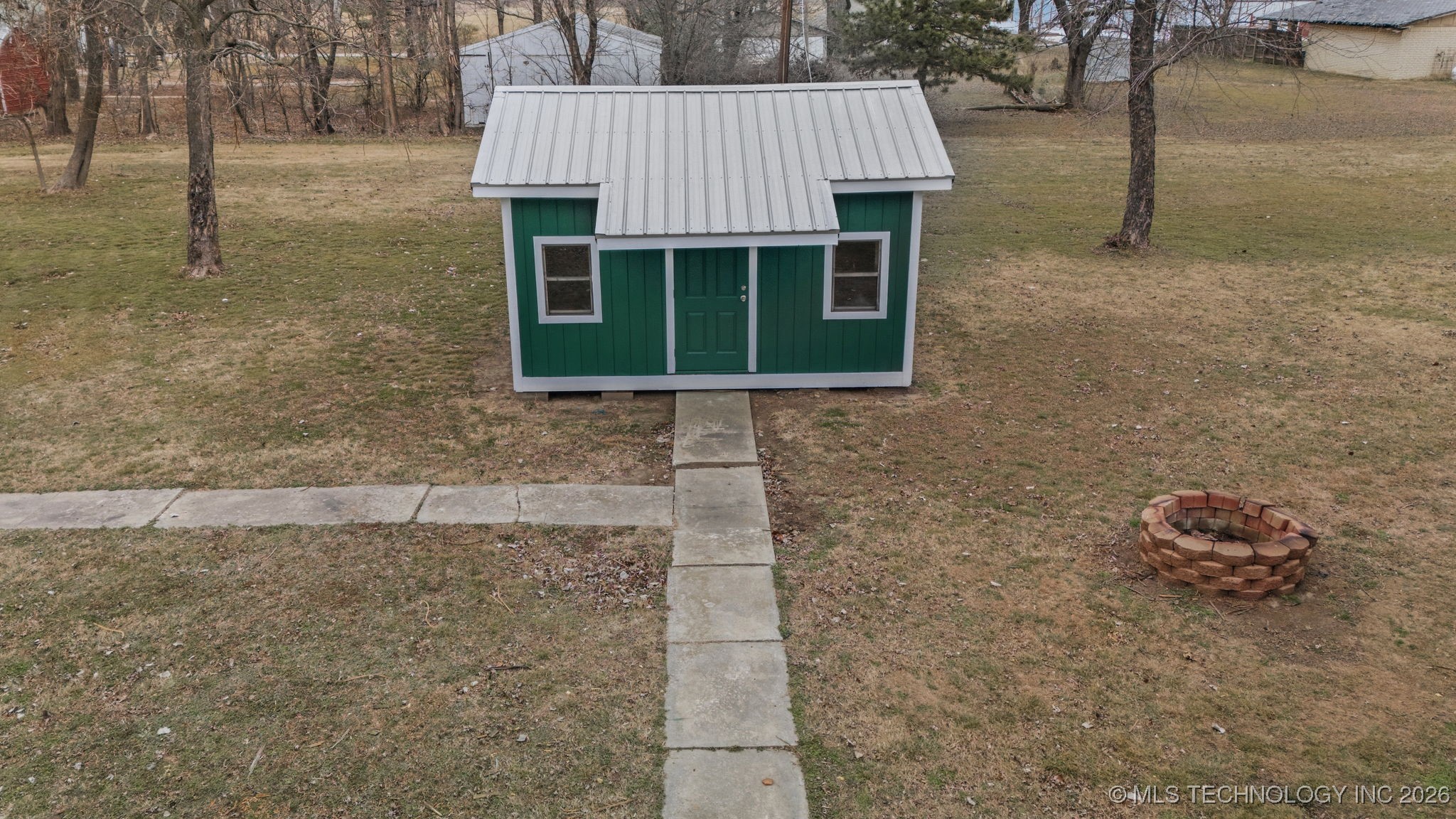 107 E Sequoyah Street Property Photo 32