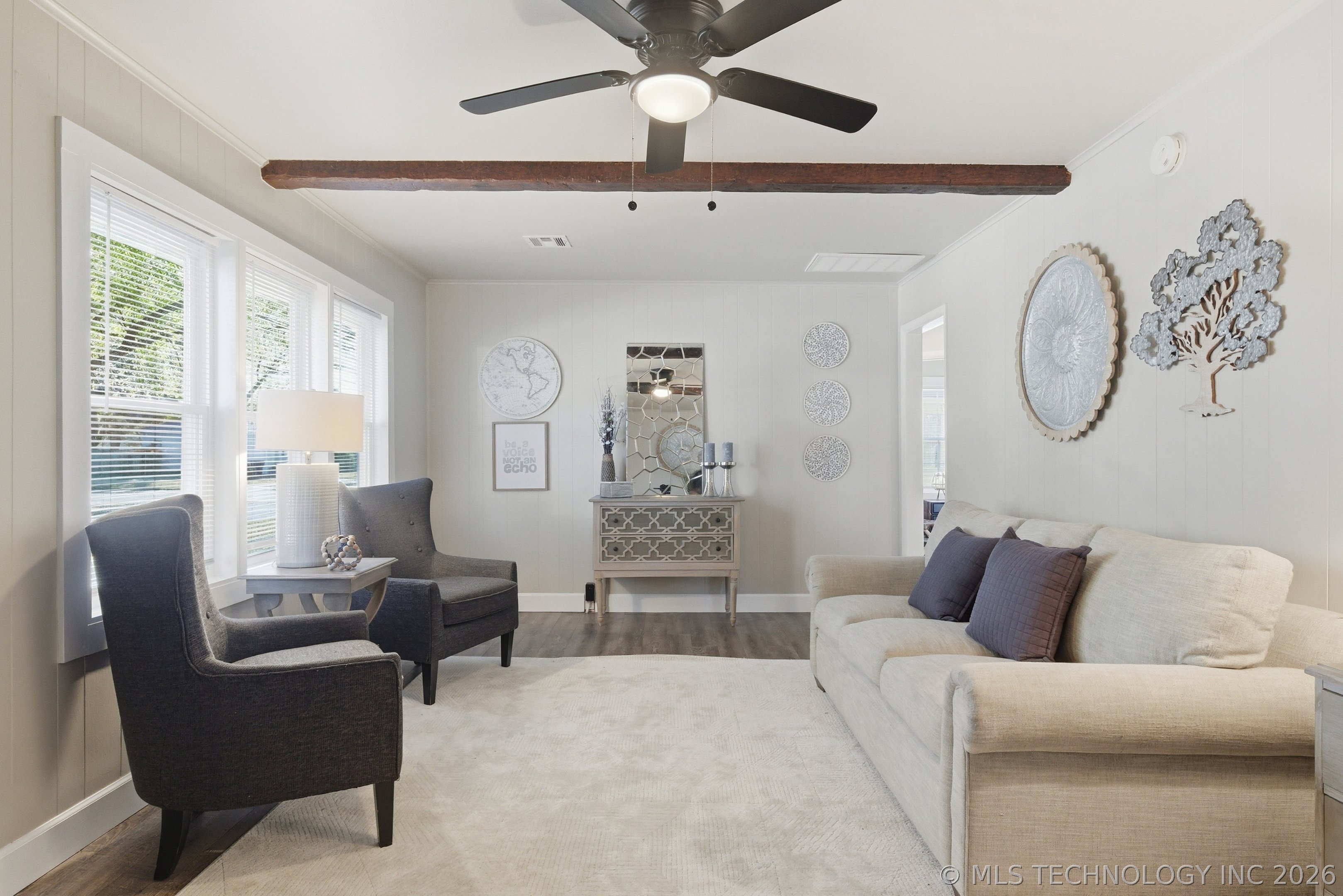 802 N Birch Street Property Photo 8