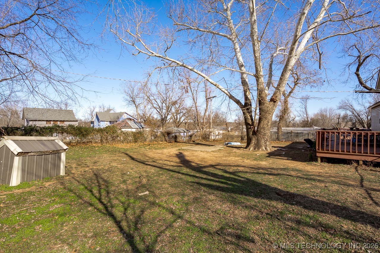 112 W First Street Property Photo 15