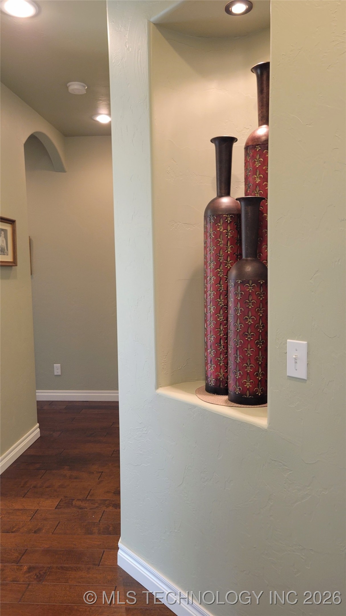 2407 E 18th Property Photo 22