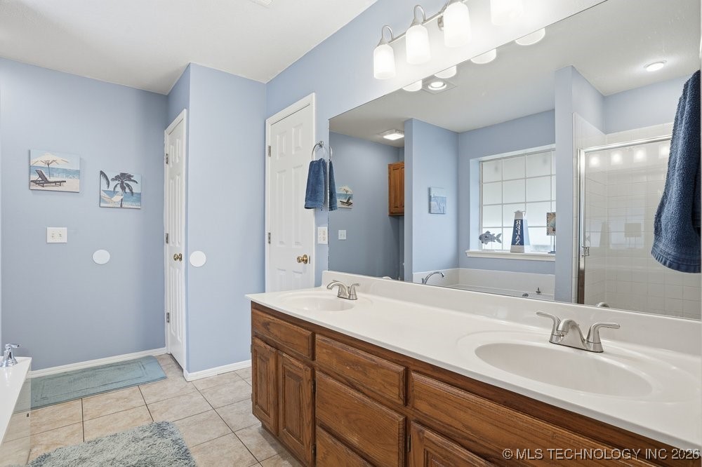 11523 S 105th Avenue E Property Photo 34