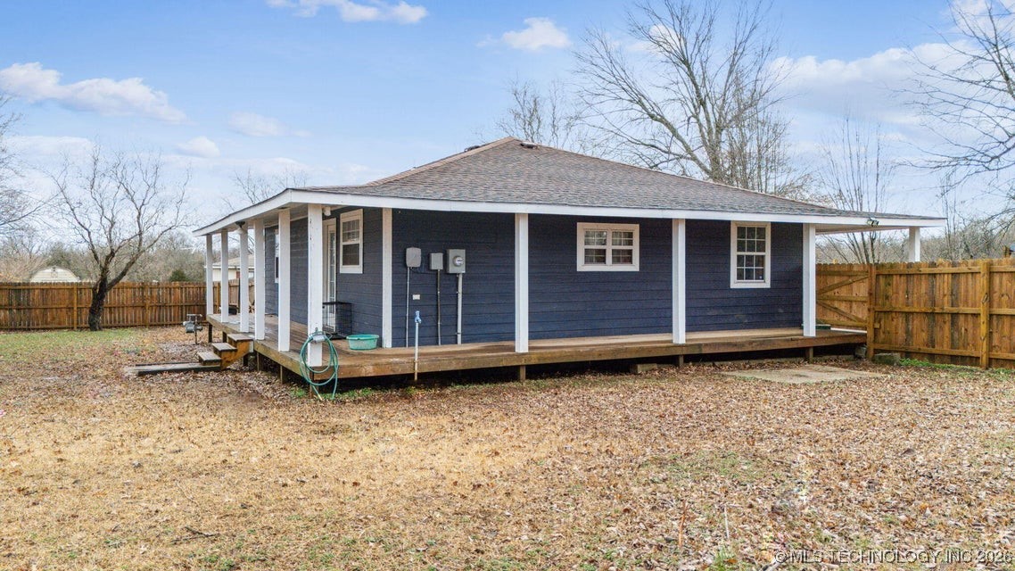 396 Cherokee Lane Property Photo 2