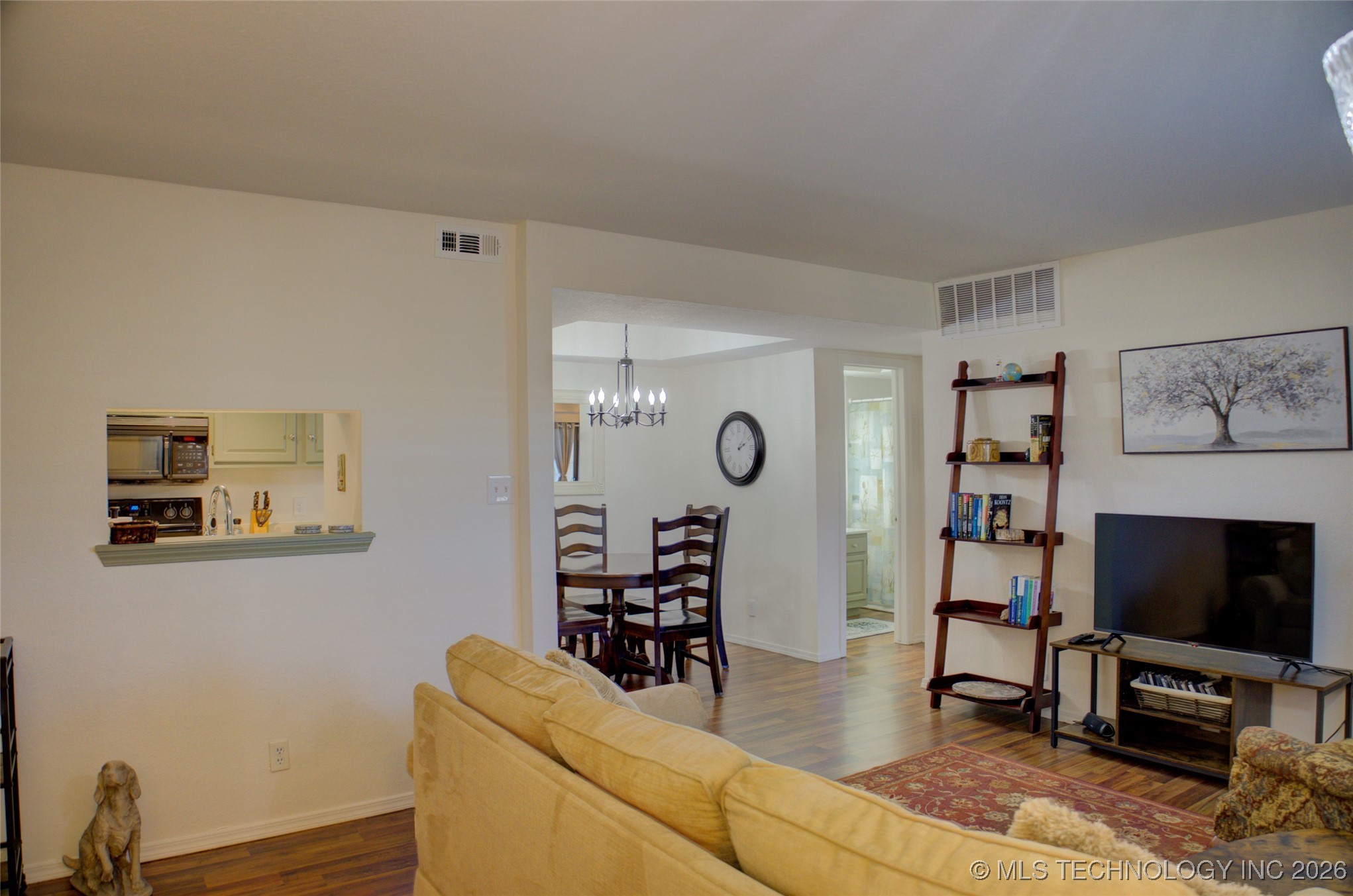 4711 E 93rd Court 25e Property Photo 9