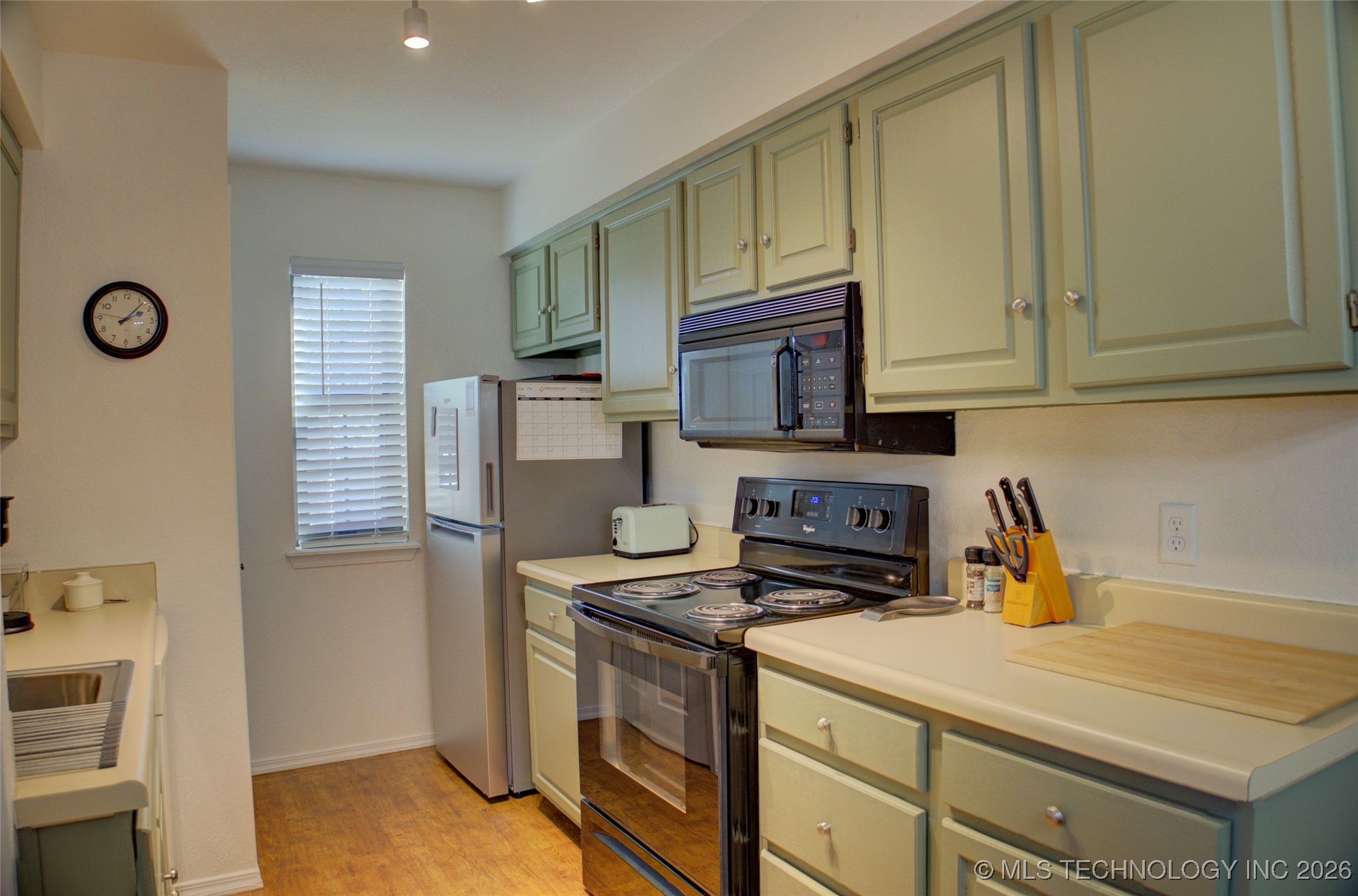 4711 E 93rd Court 25e Property Photo 10