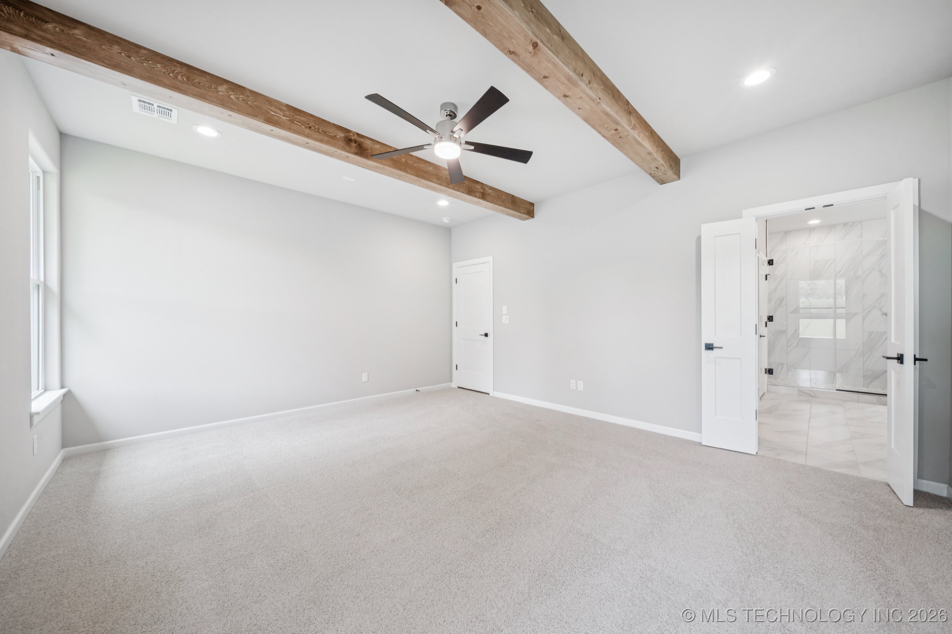 11260 S Fir Avenue Property Photo 26