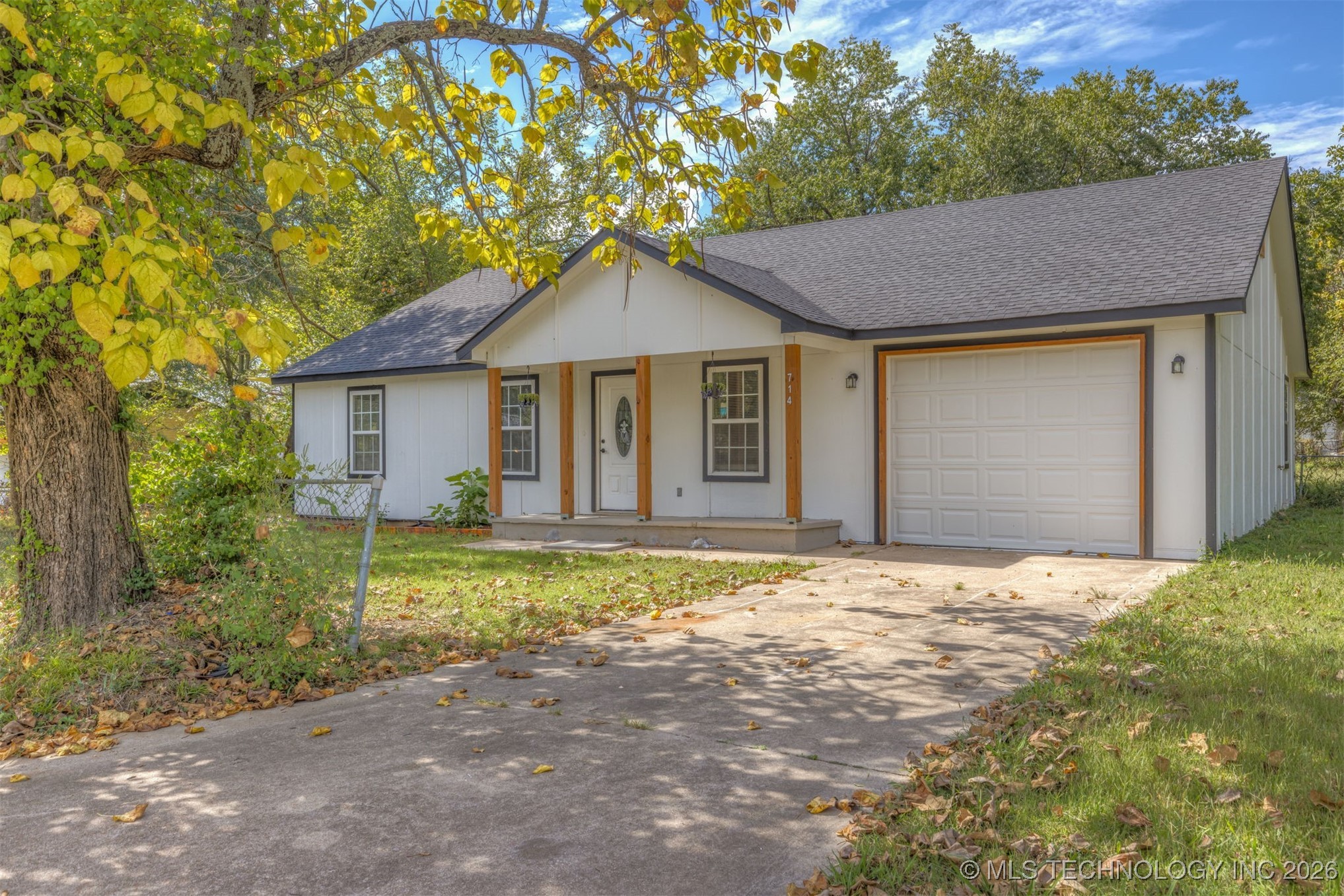 714 Cedar Lane Property Photo 3