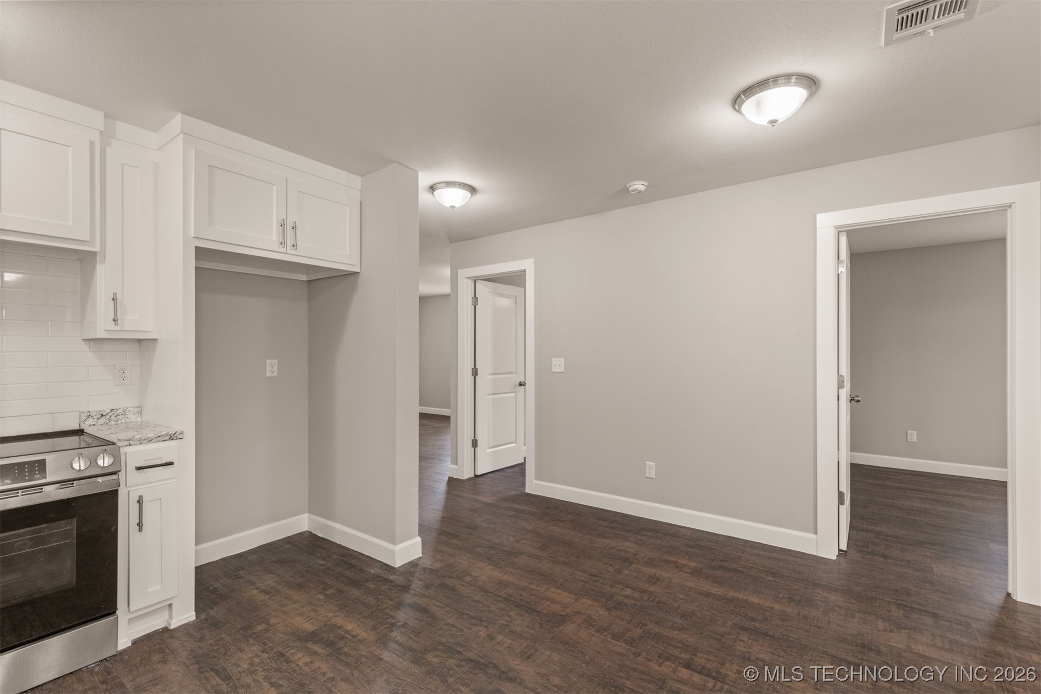 714 Cedar Lane Property Photo 13