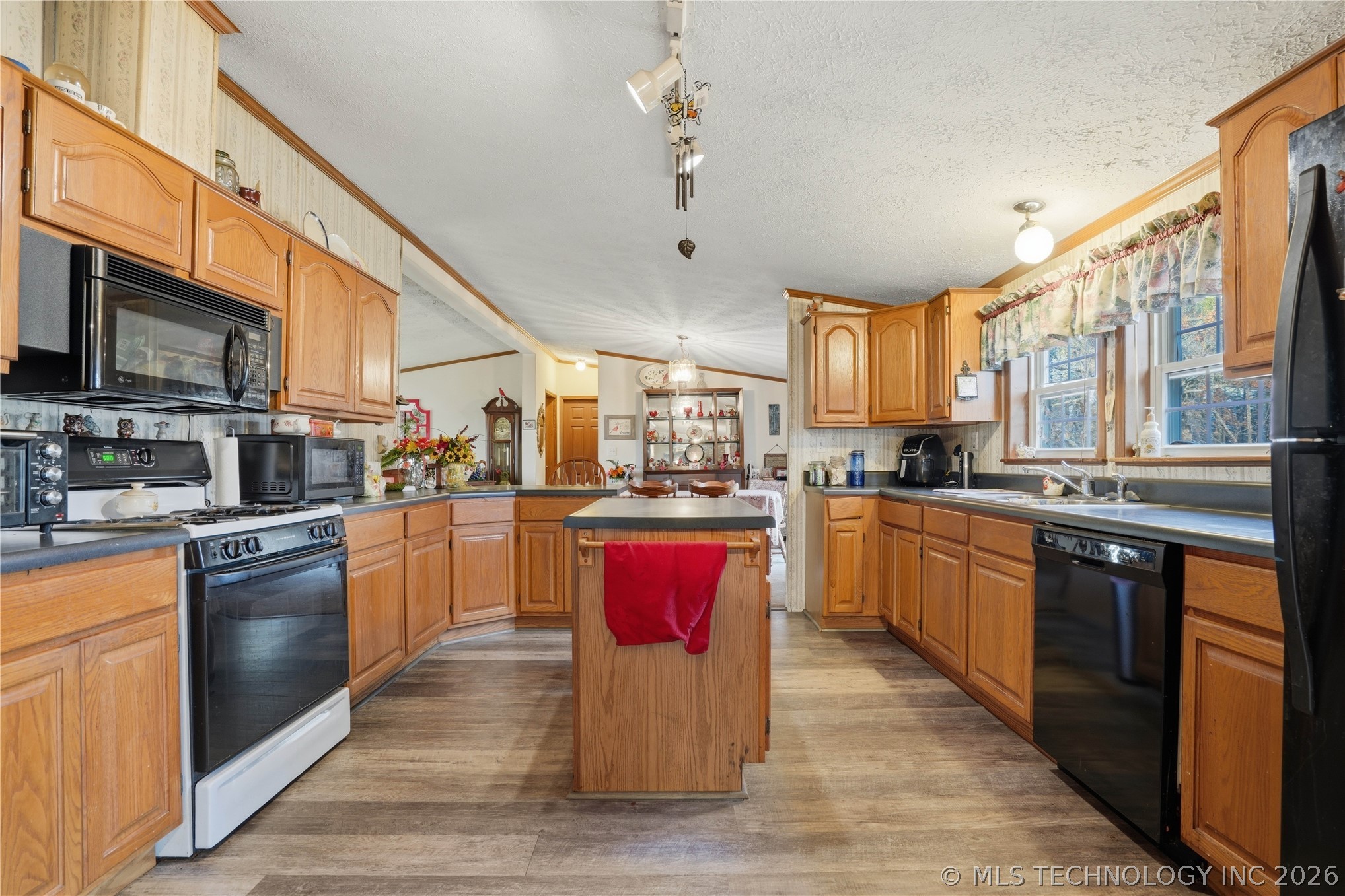 98893 S 4540 Road Property Photo 30