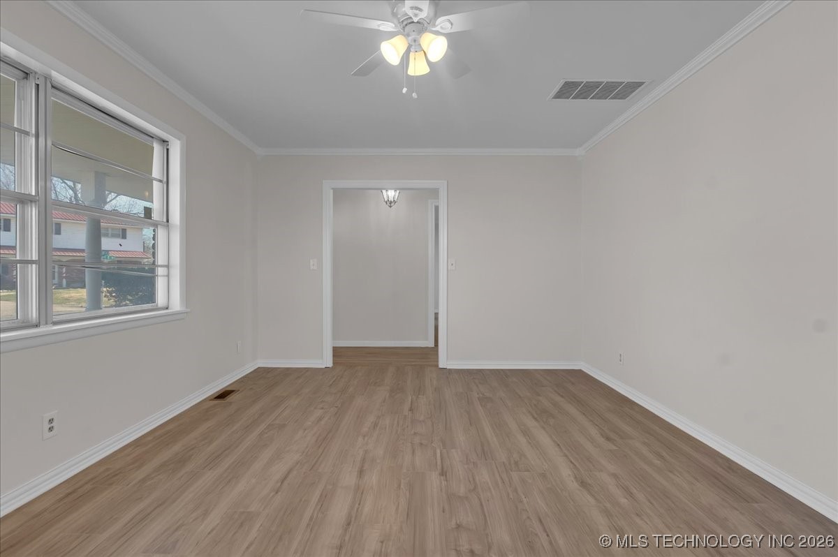 296 S 118th East Avenue Property Photo 6